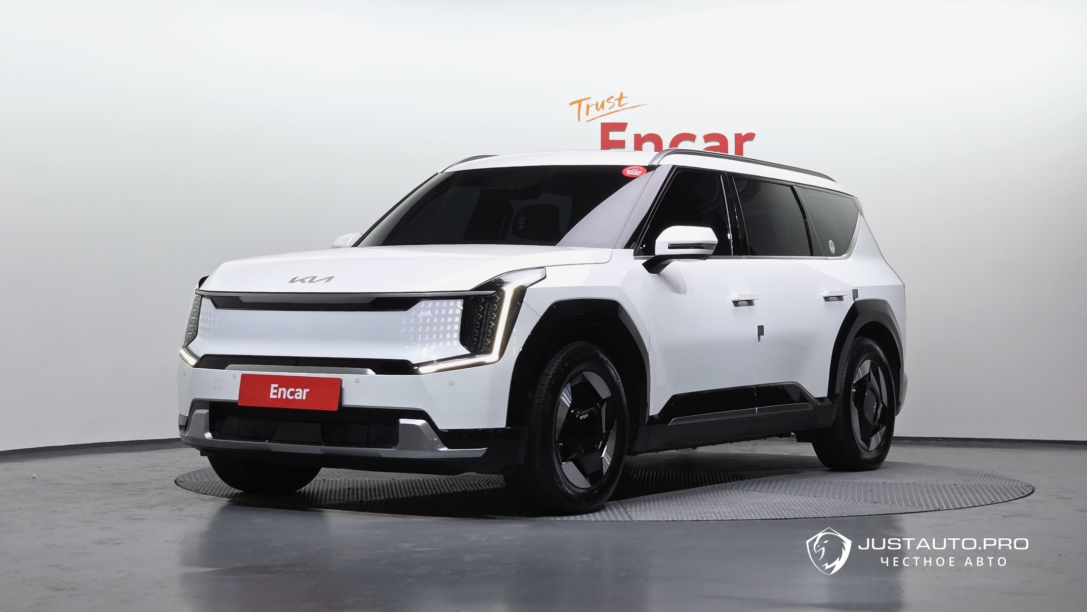 Автомобиль Kia EV9