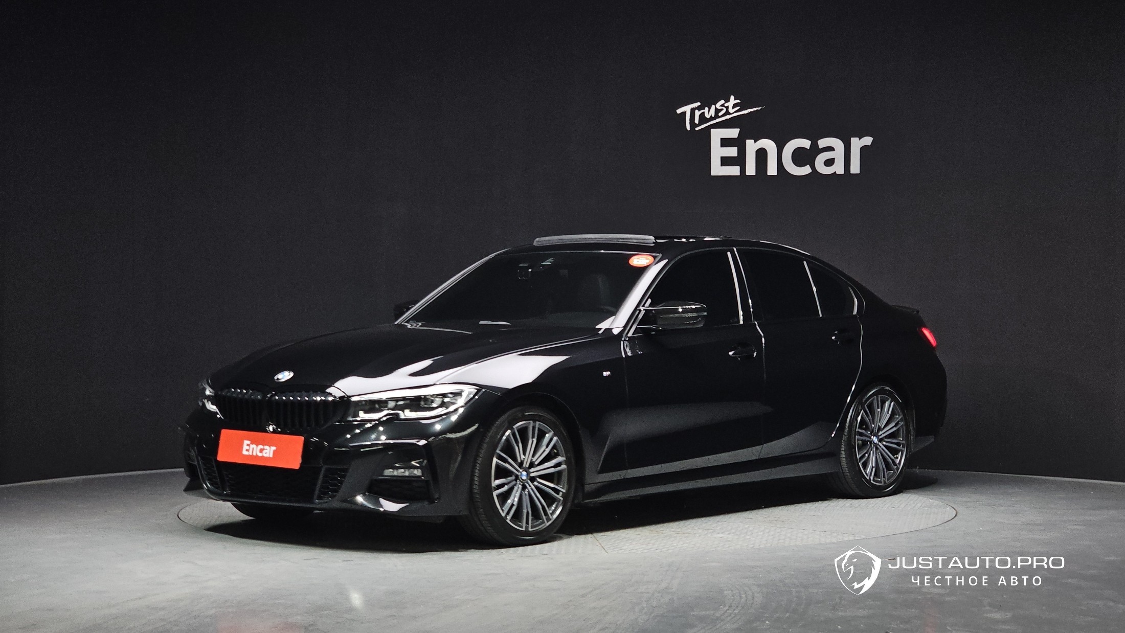 Автомобиль BMW 3-Series