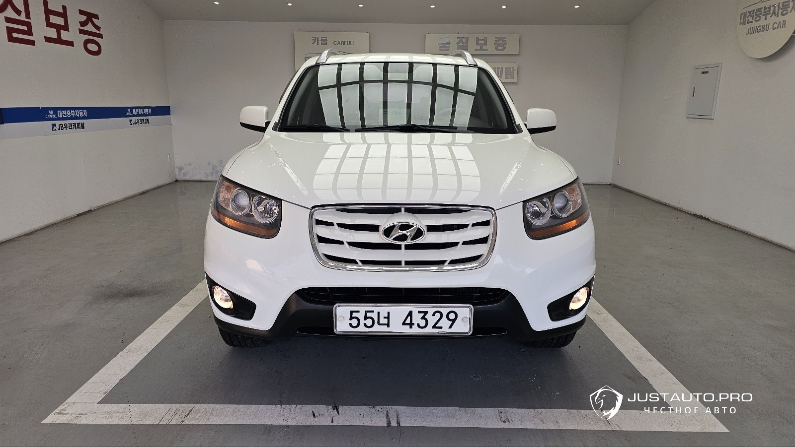 Автомобиль Hyundai Santafe