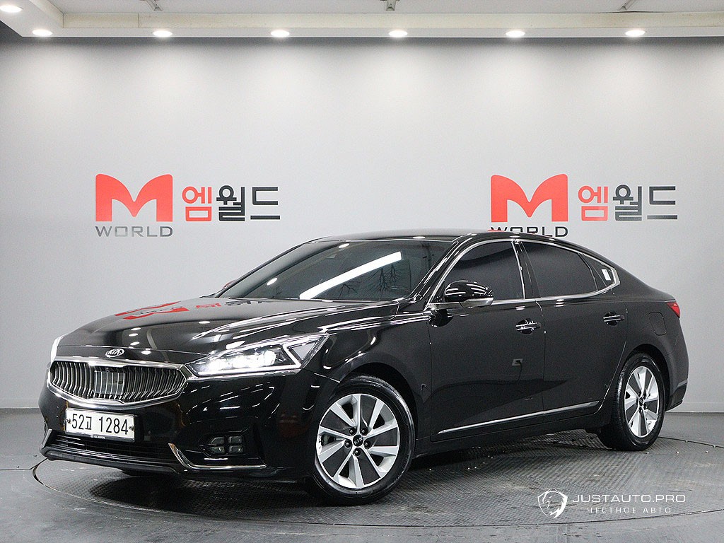 Автомобиль Kia K7