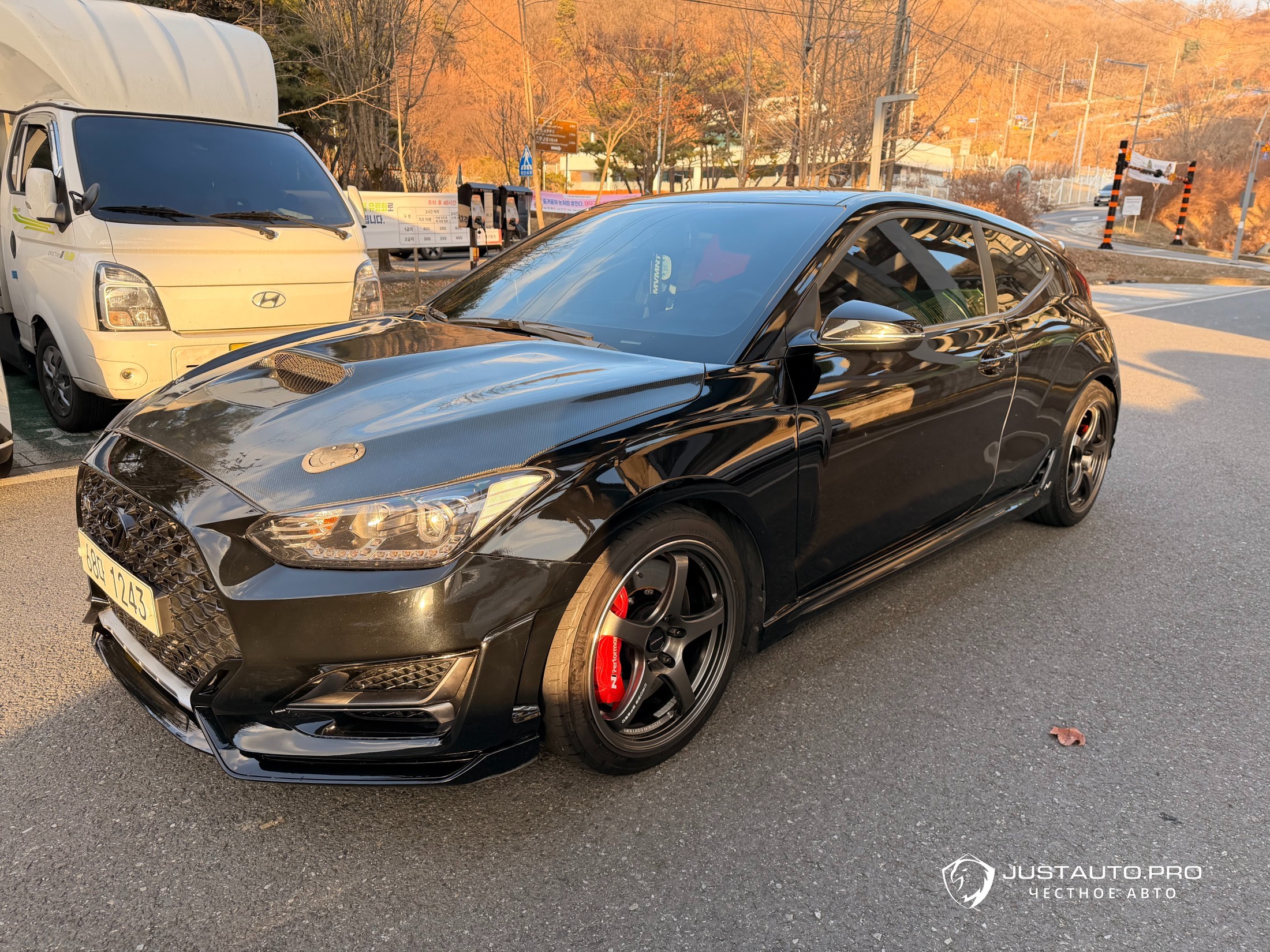 Автомобиль Hyundai Veloster