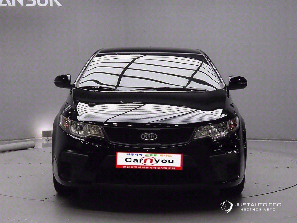 Автомобиль Kia Porte