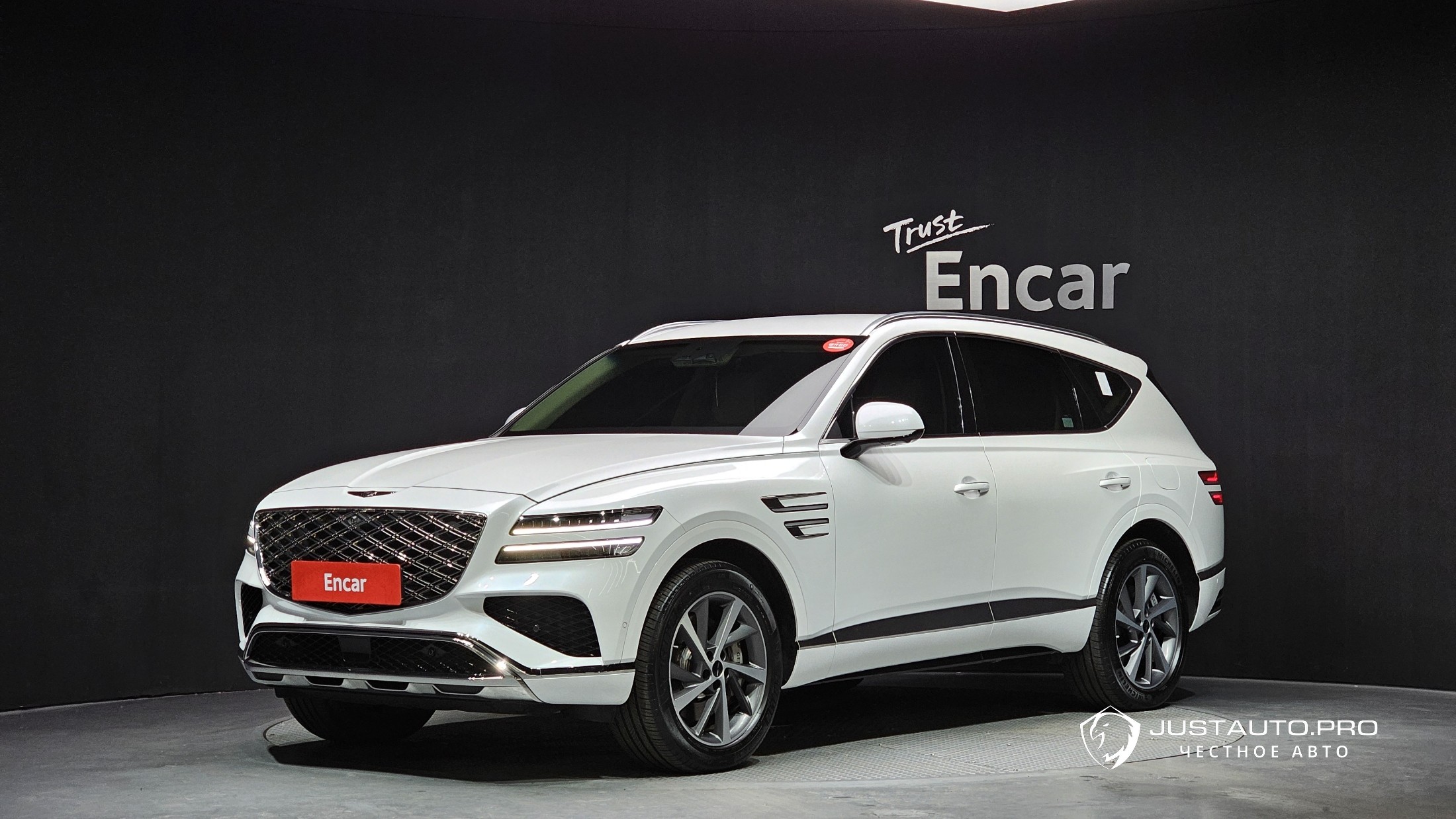 Автомобиль Genesis GV80