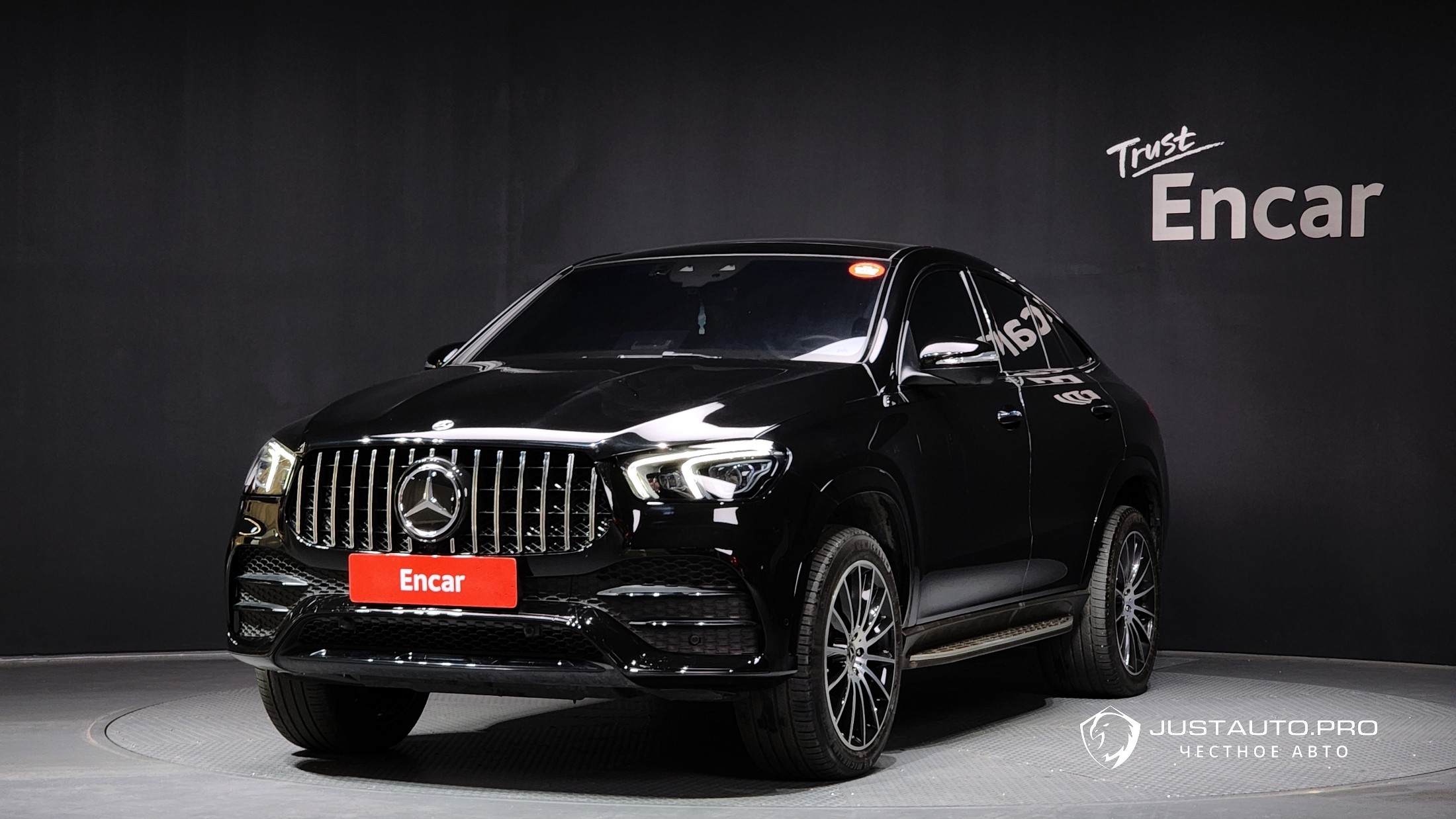 Автомобиль Mercedes-Benz GLE-Class