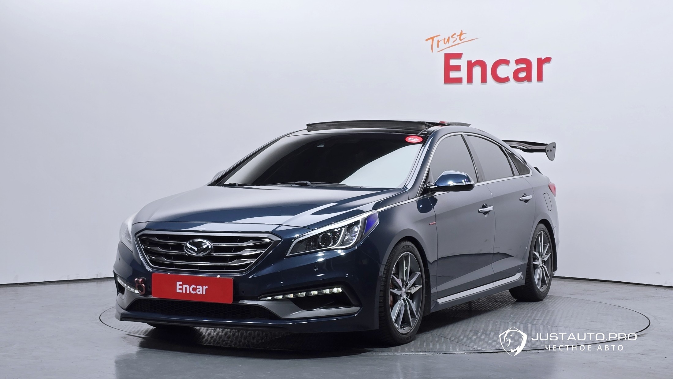 Автомобиль Hyundai Sonata