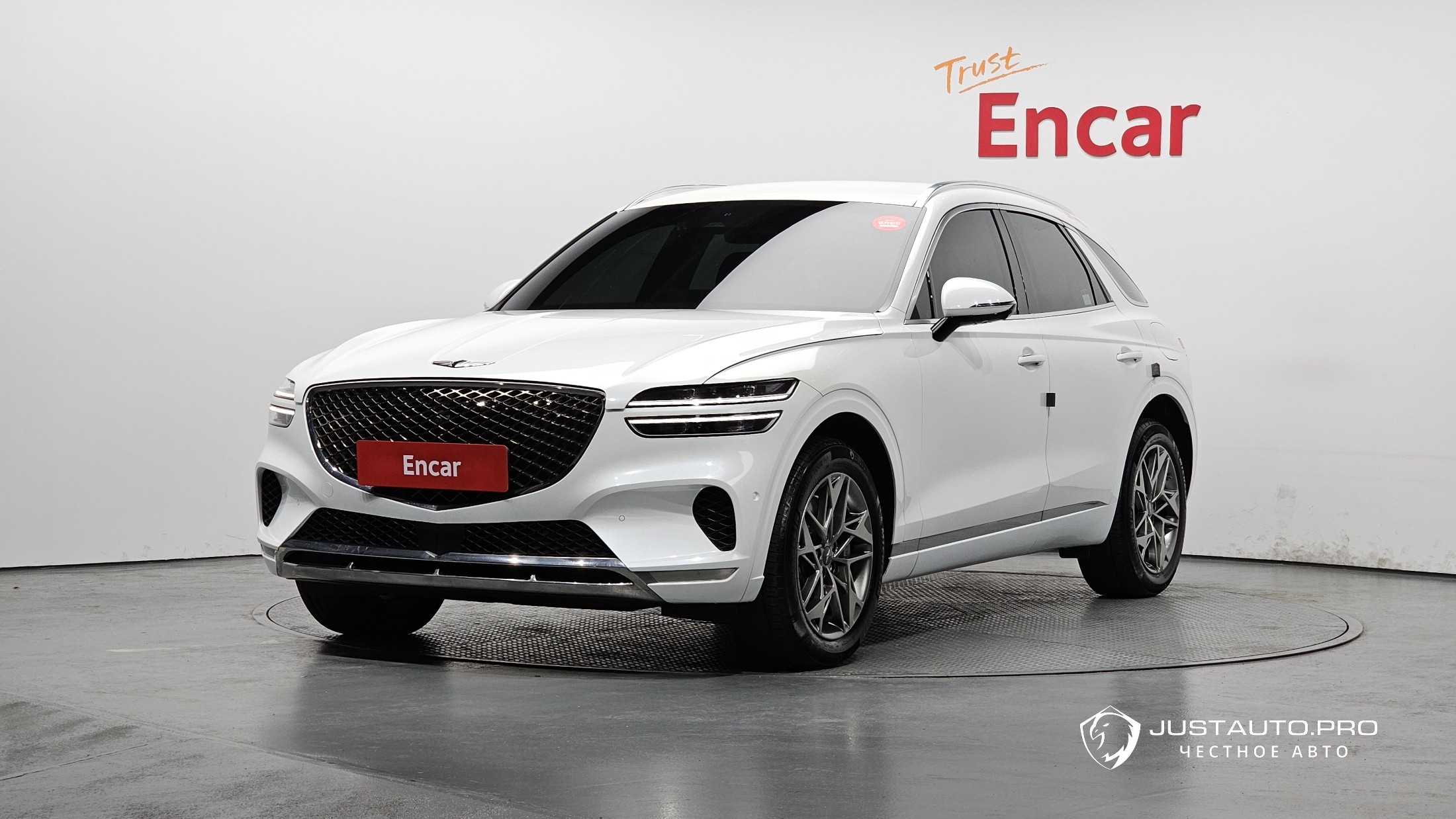 Автомобиль Genesis GV70