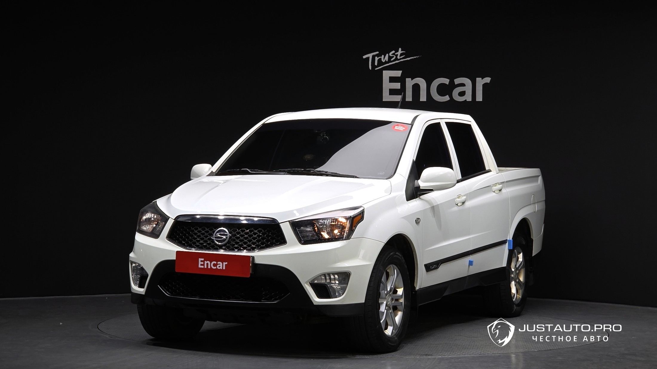 Автомобиль KG_Mobility_Ssangyong KORANDO
