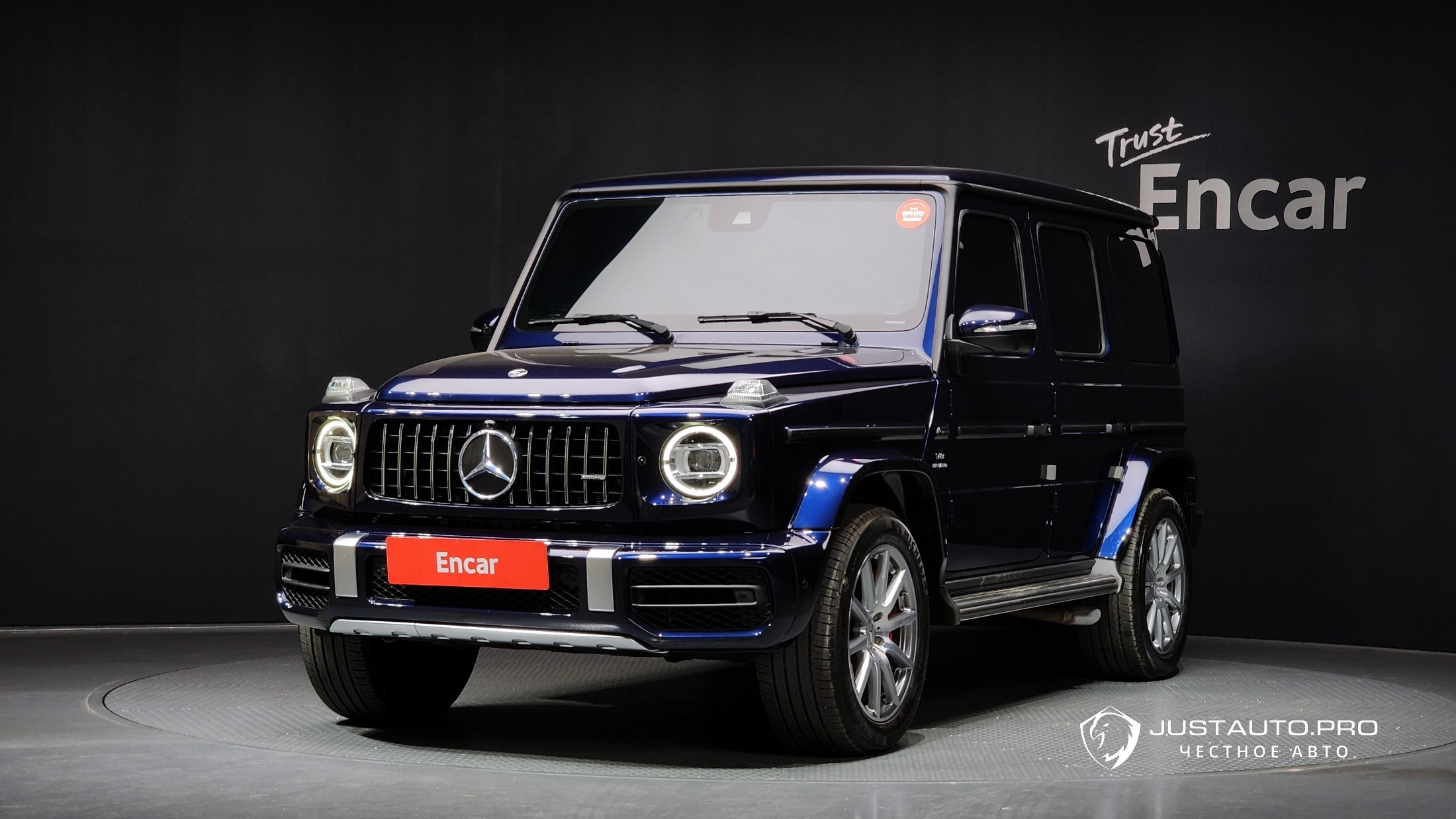 Автомобиль Mercedes-Benz G-Class