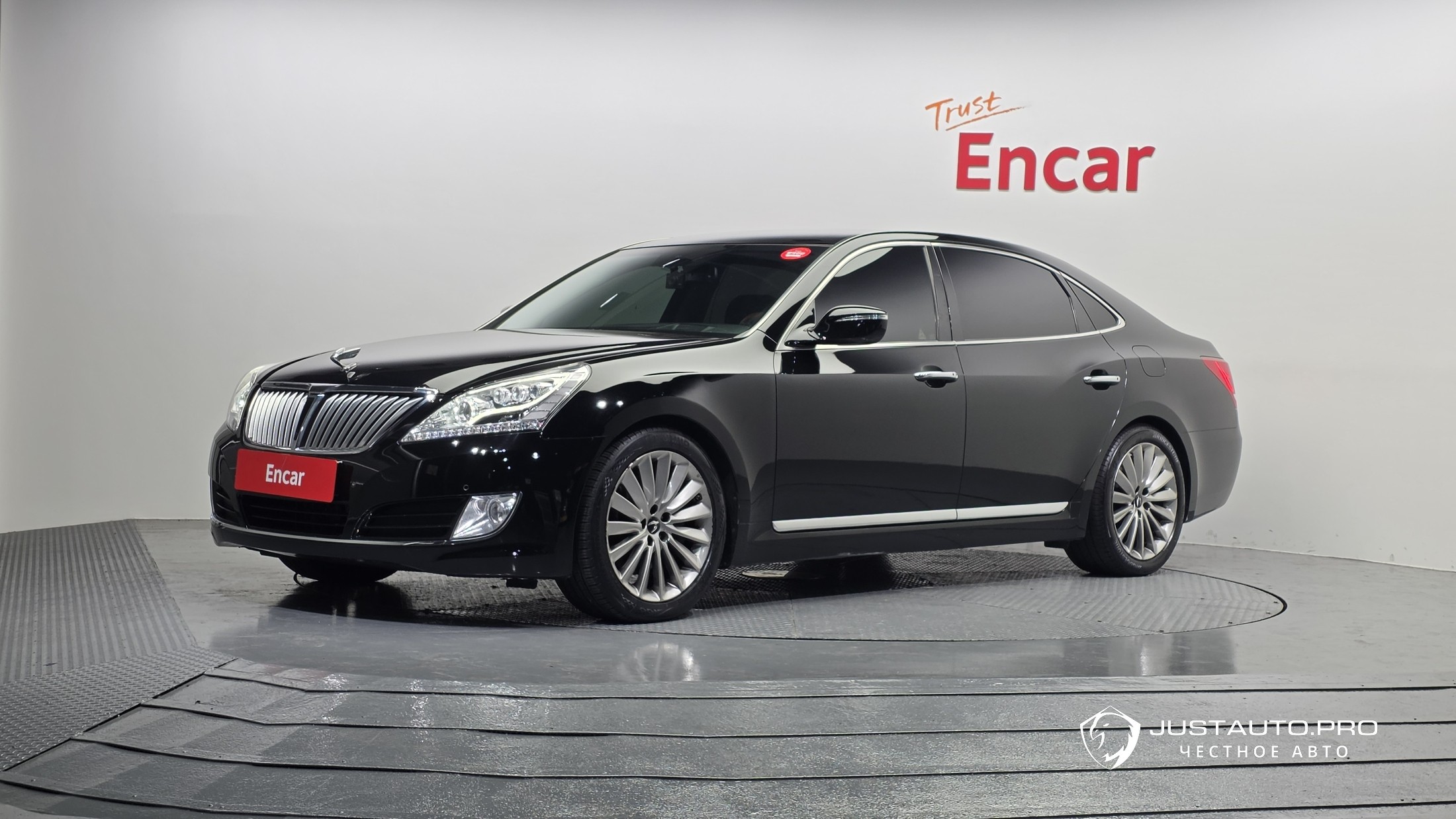 Автомобиль Hyundai Equus