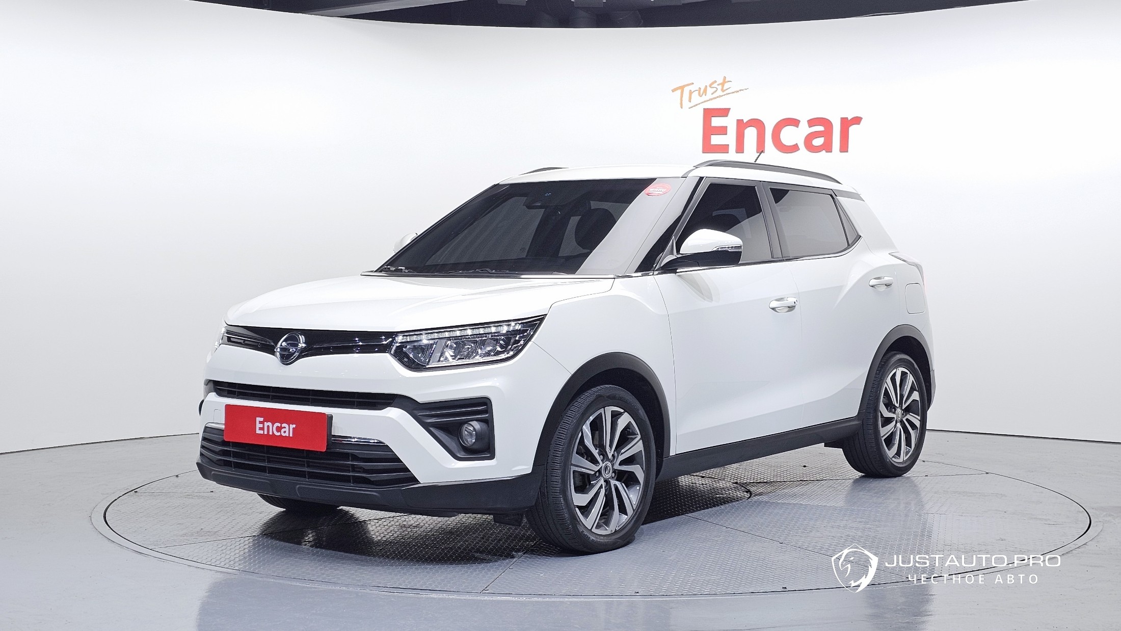 Автомобиль KG_Mobility_Ssangyong TIBOLI