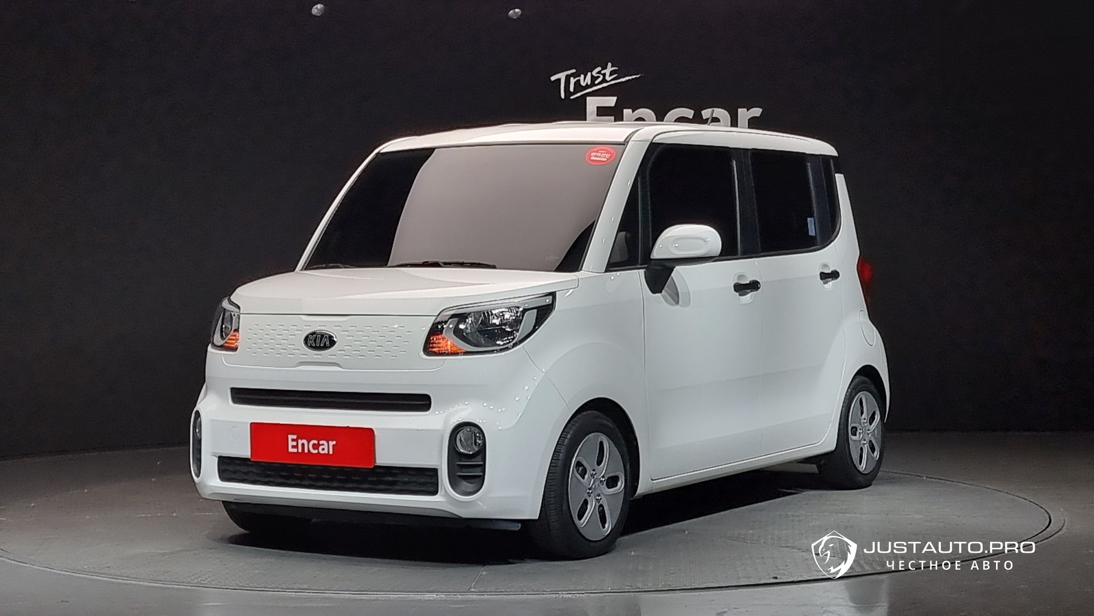 Автомобиль Kia RAY