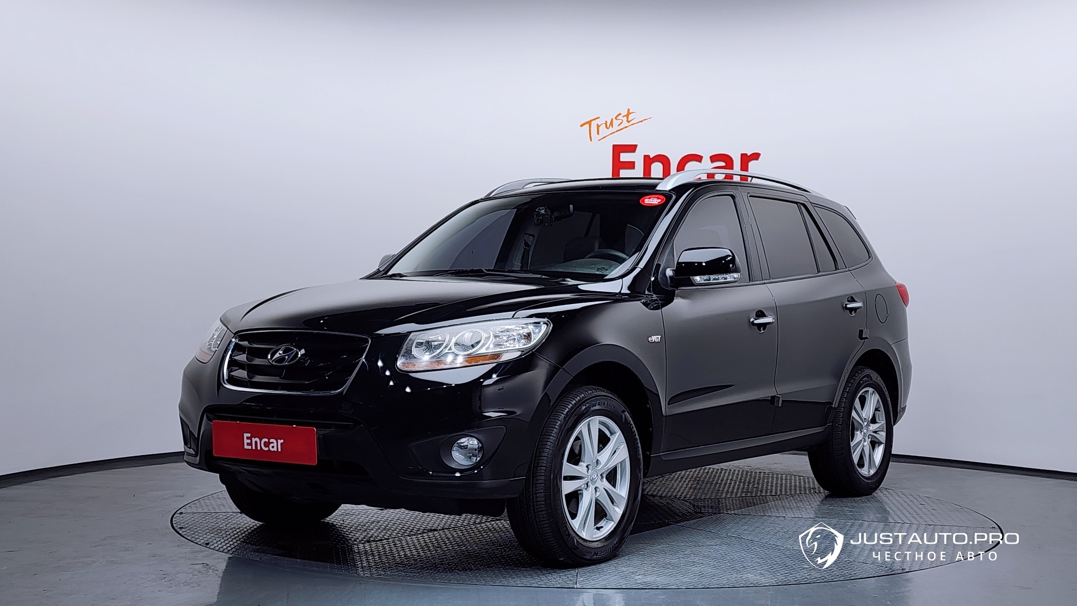 Автомобиль Hyundai Santafe