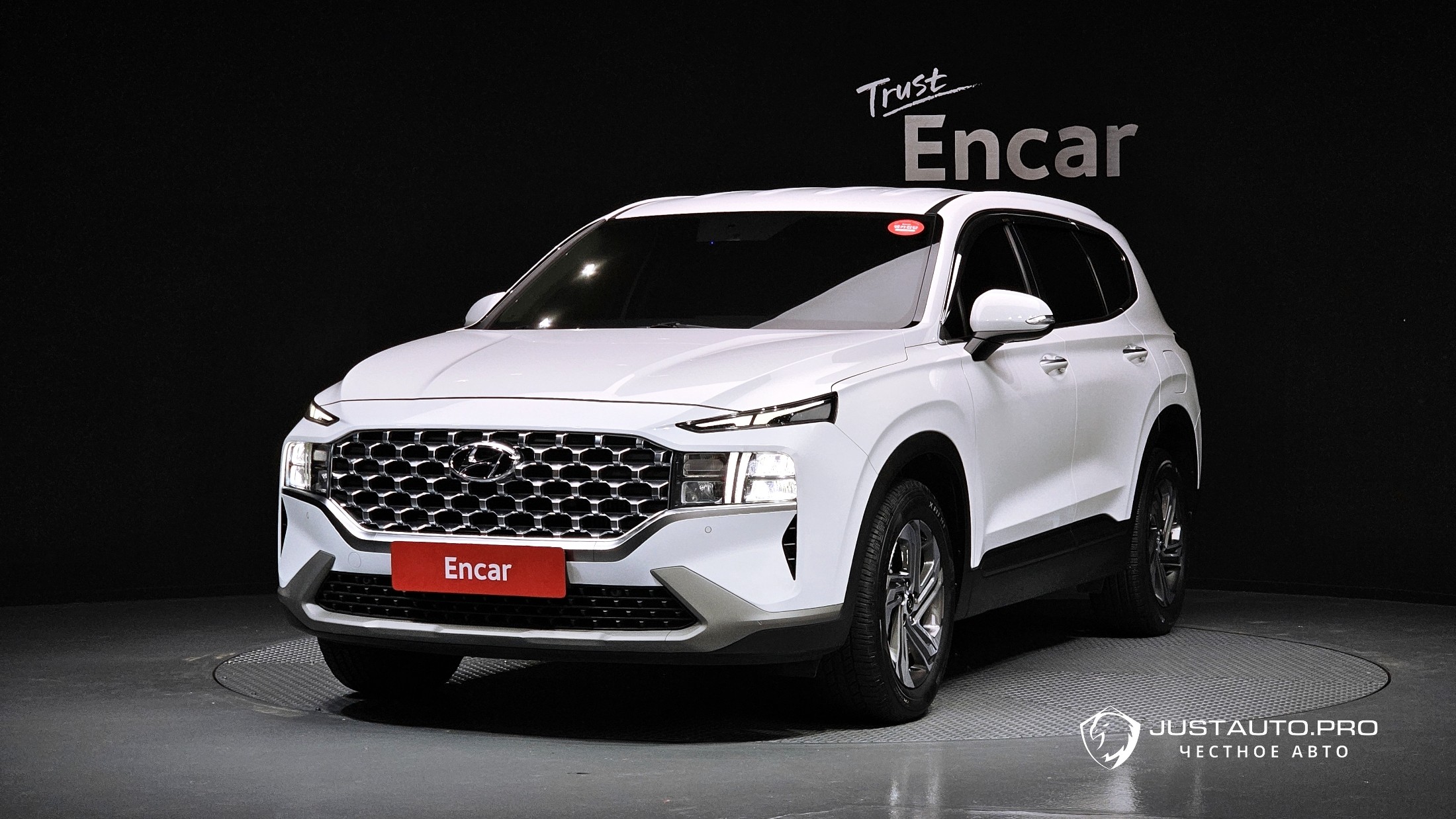 Автомобиль Hyundai Santafe