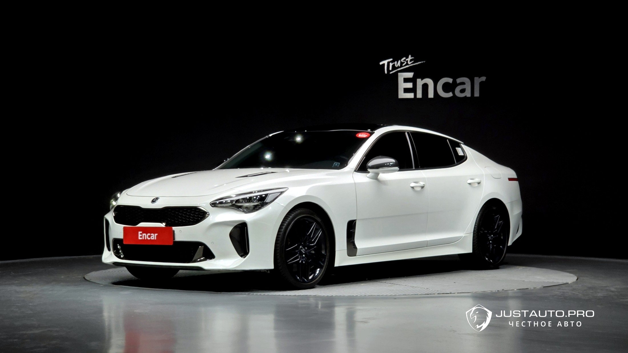 Автомобиль Kia Stinger