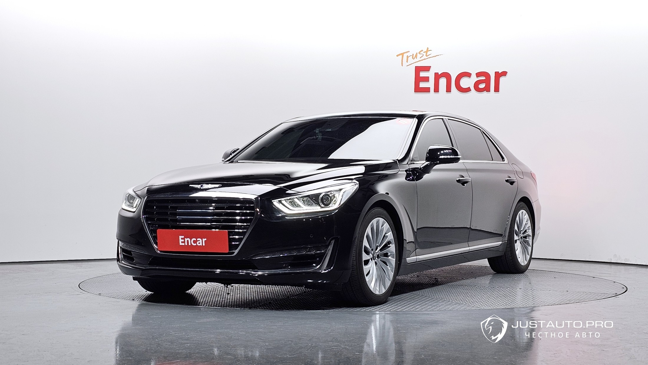 Автомобиль Genesis EQ900