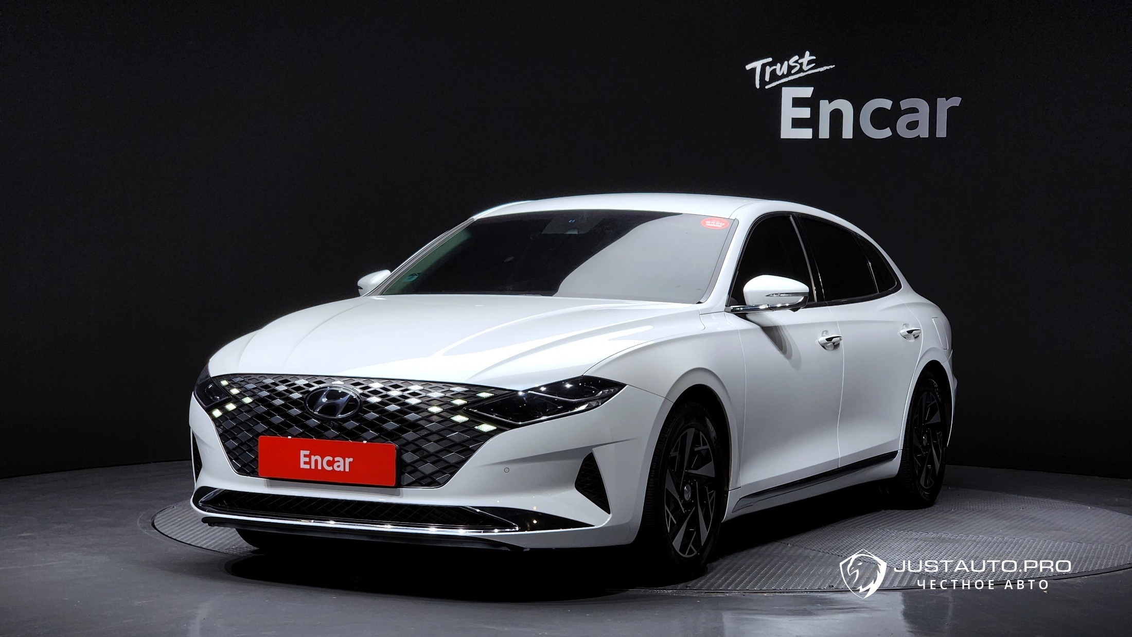 Автомобиль Hyundai Grandeur