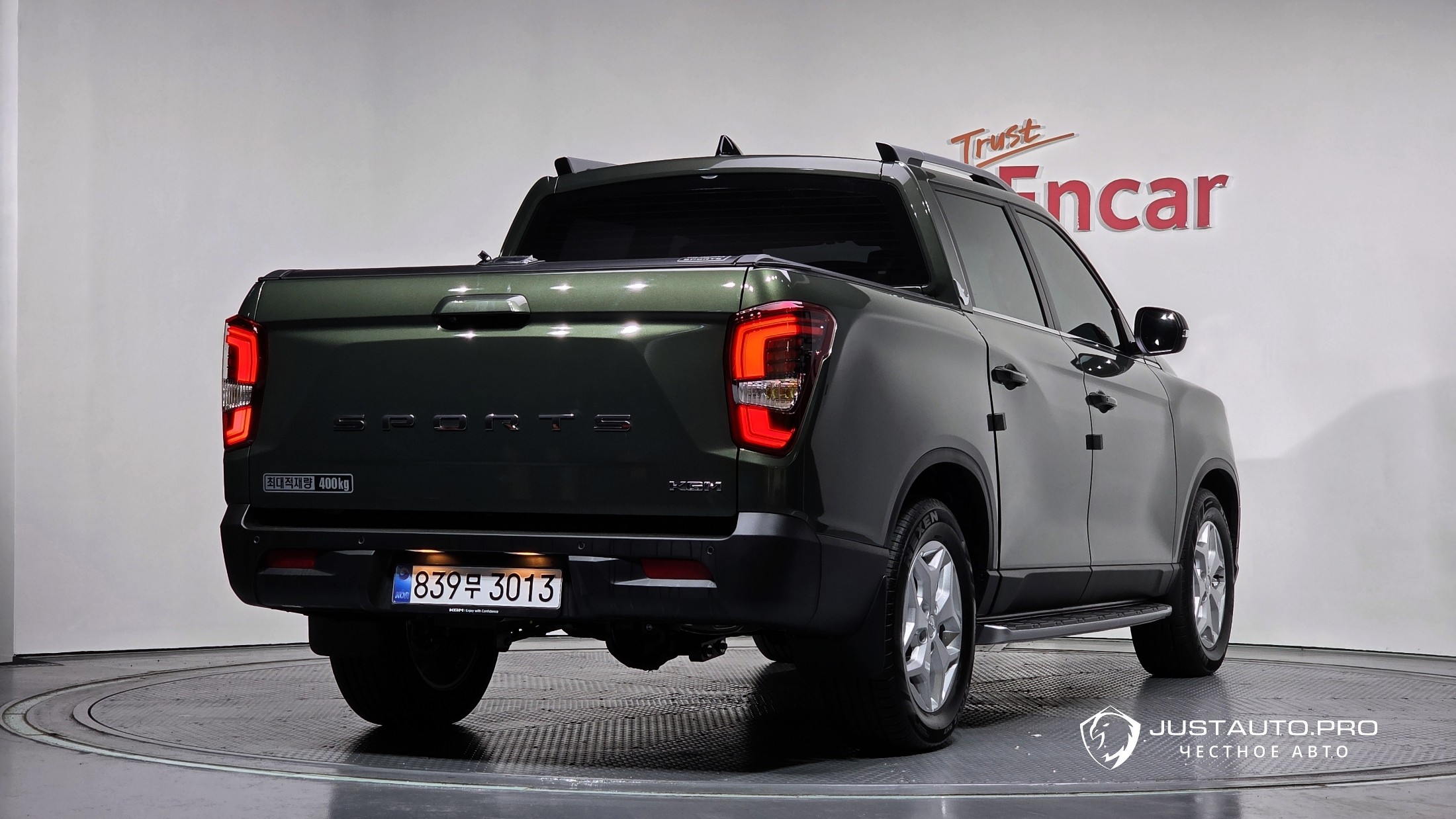 Автомобиль KG_Mobility_Ssangyong Musso