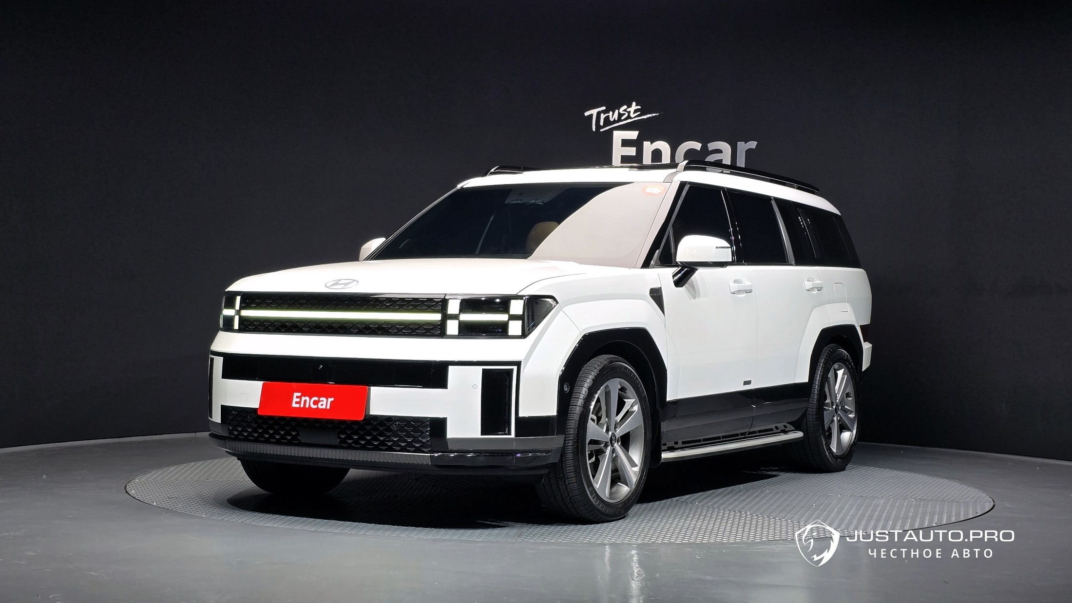 Автомобиль Hyundai Santafe