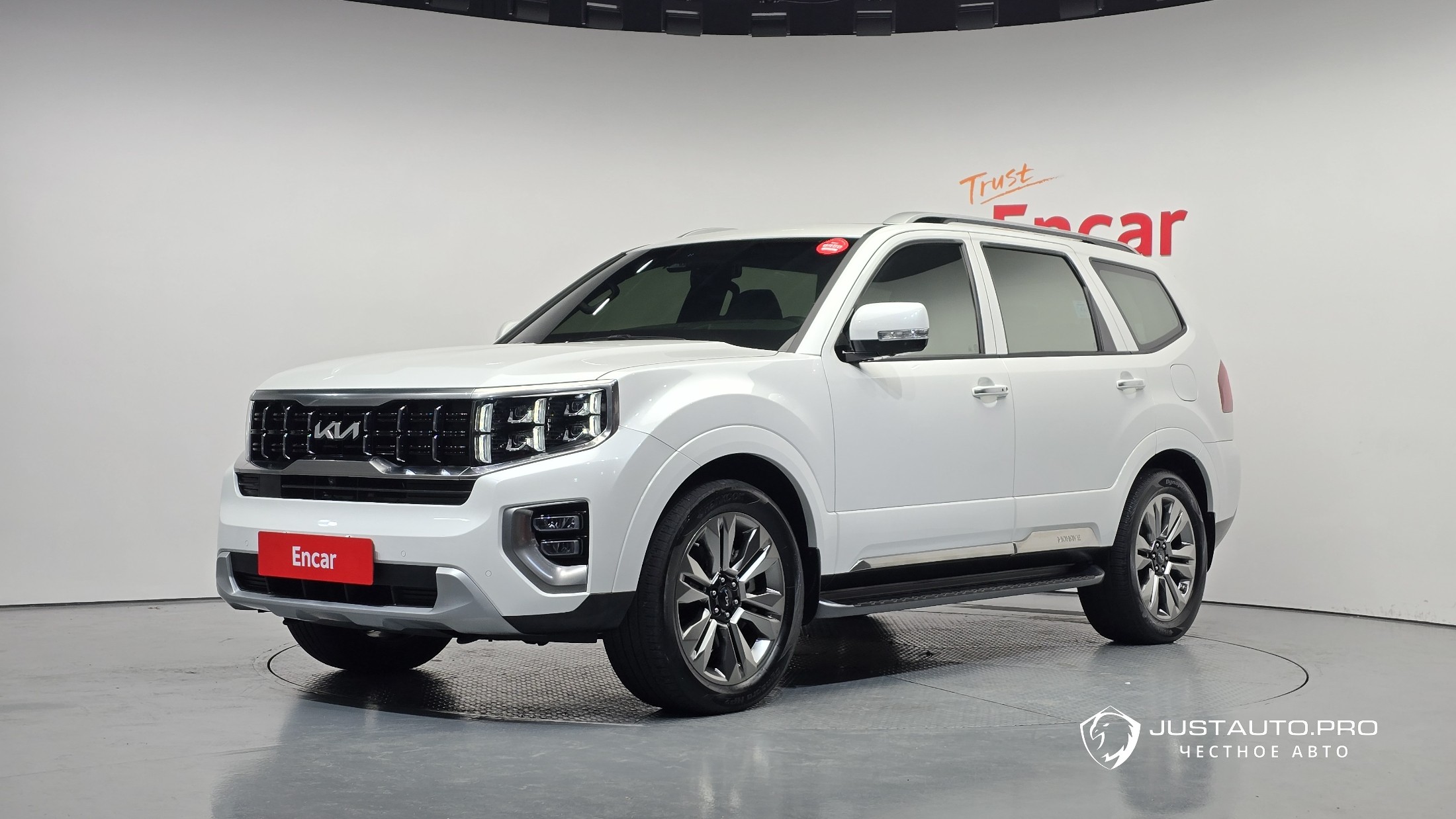 Автомобиль Kia Mohave