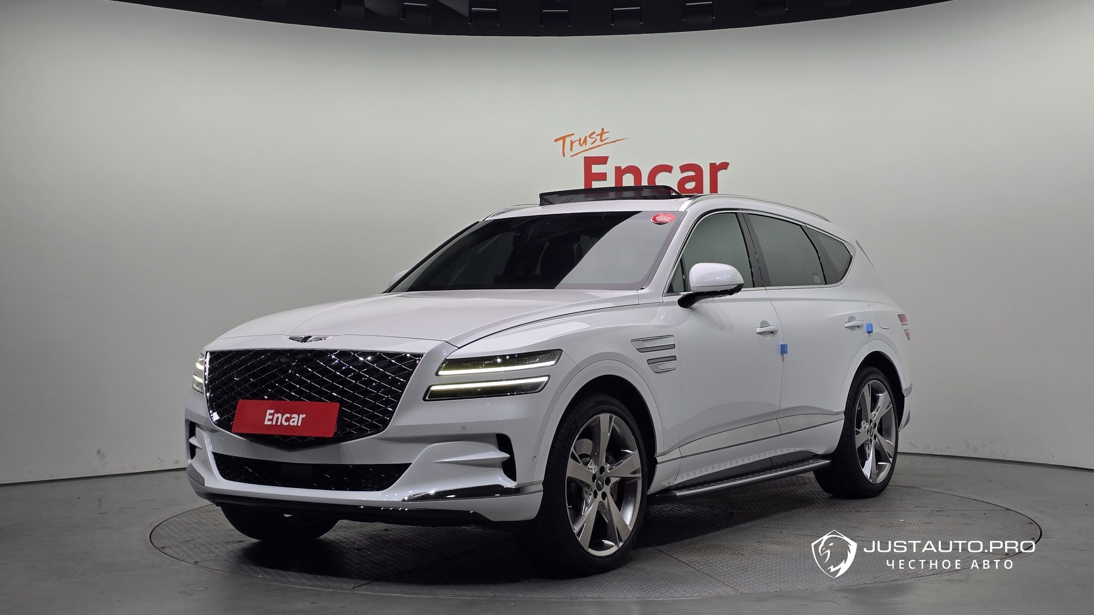 Автомобиль Genesis GV80