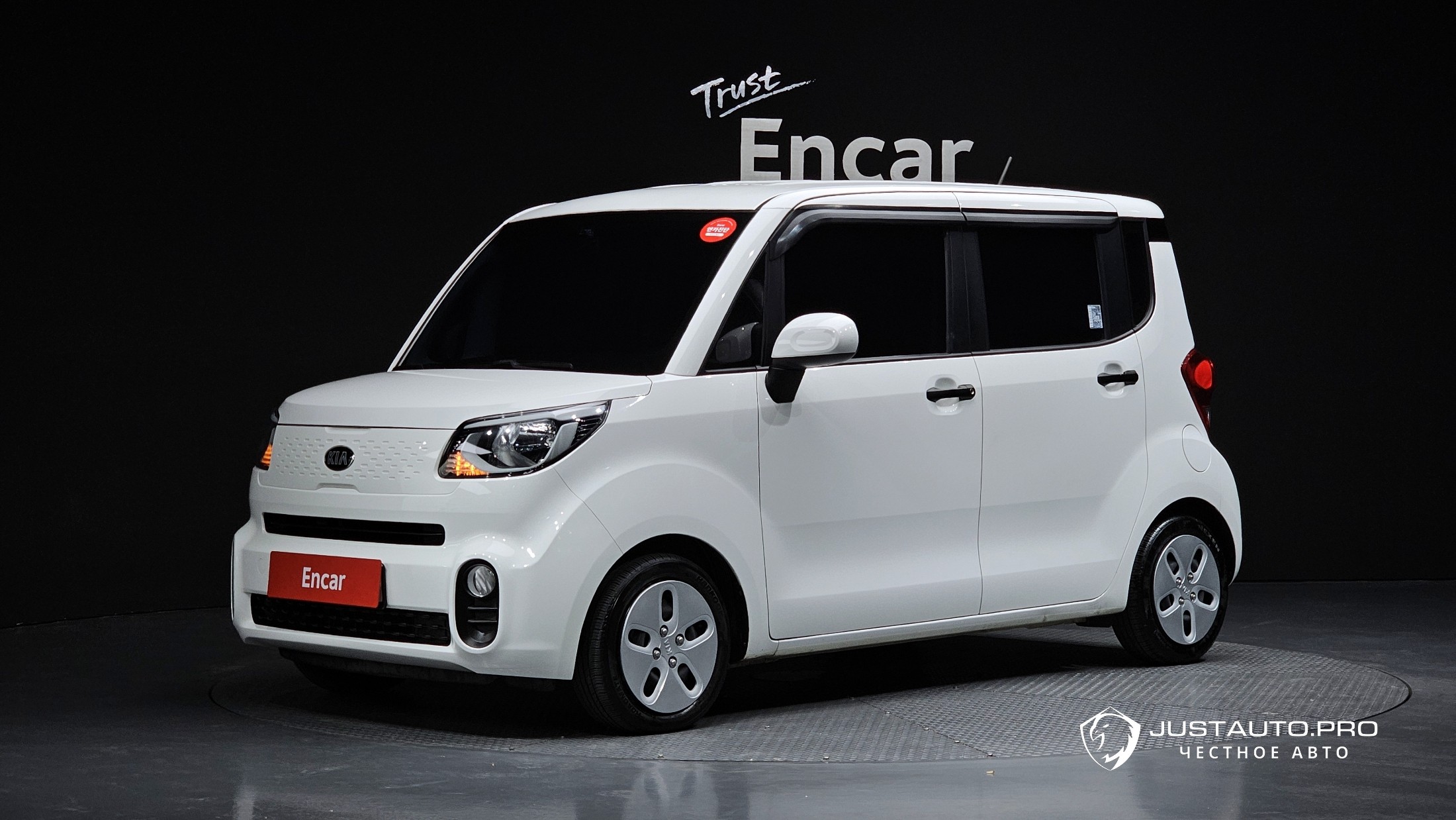 Автомобиль Kia RAY