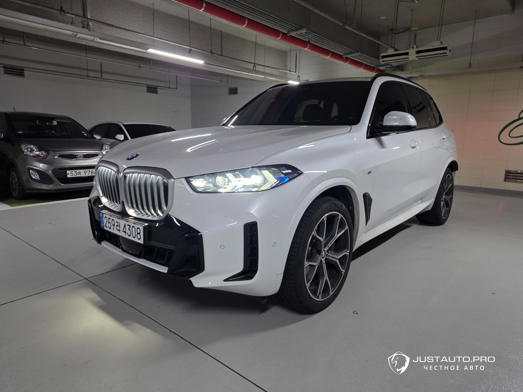 Автомобиль BMW X5