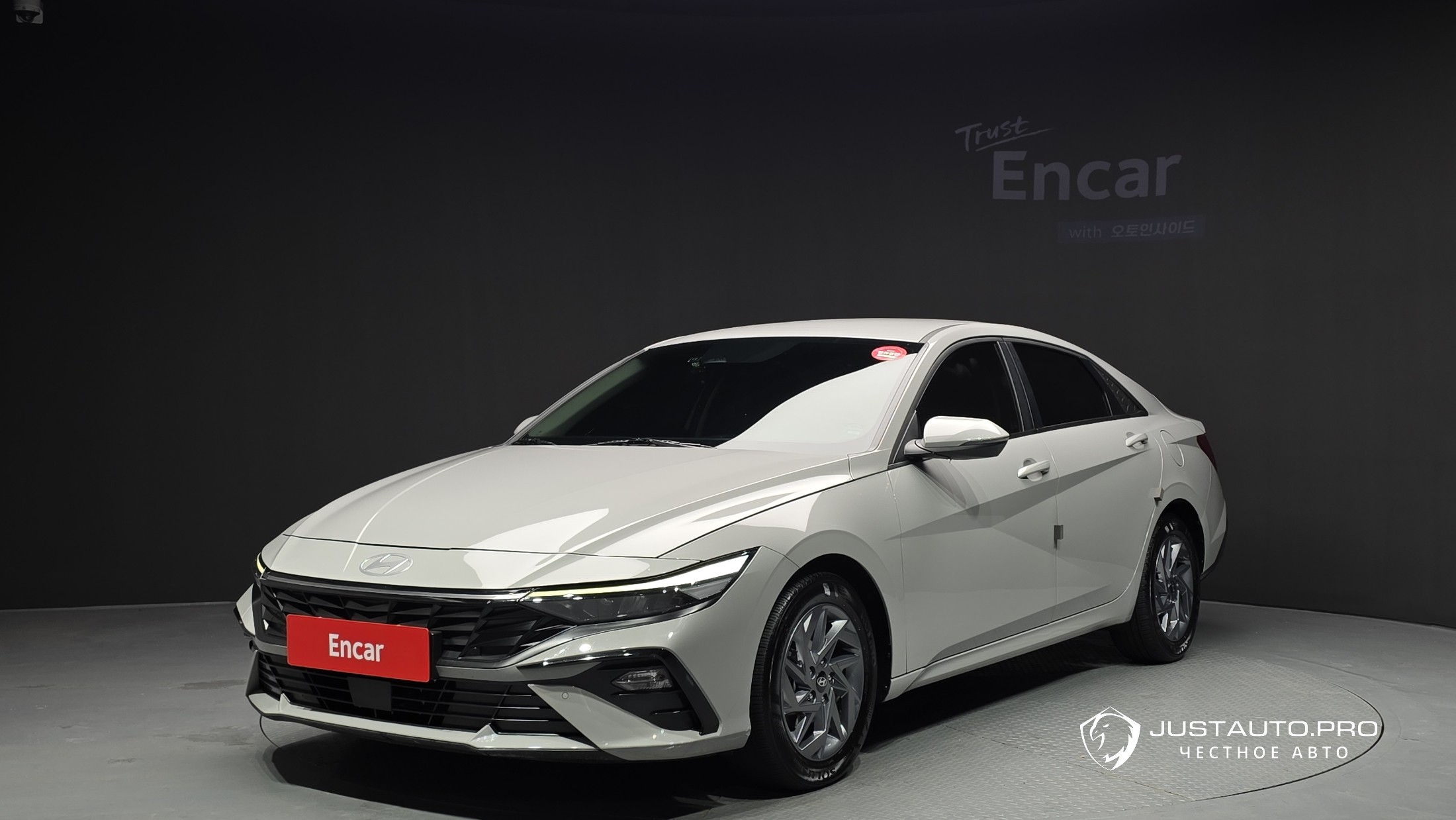 Автомобиль Hyundai AVANTE