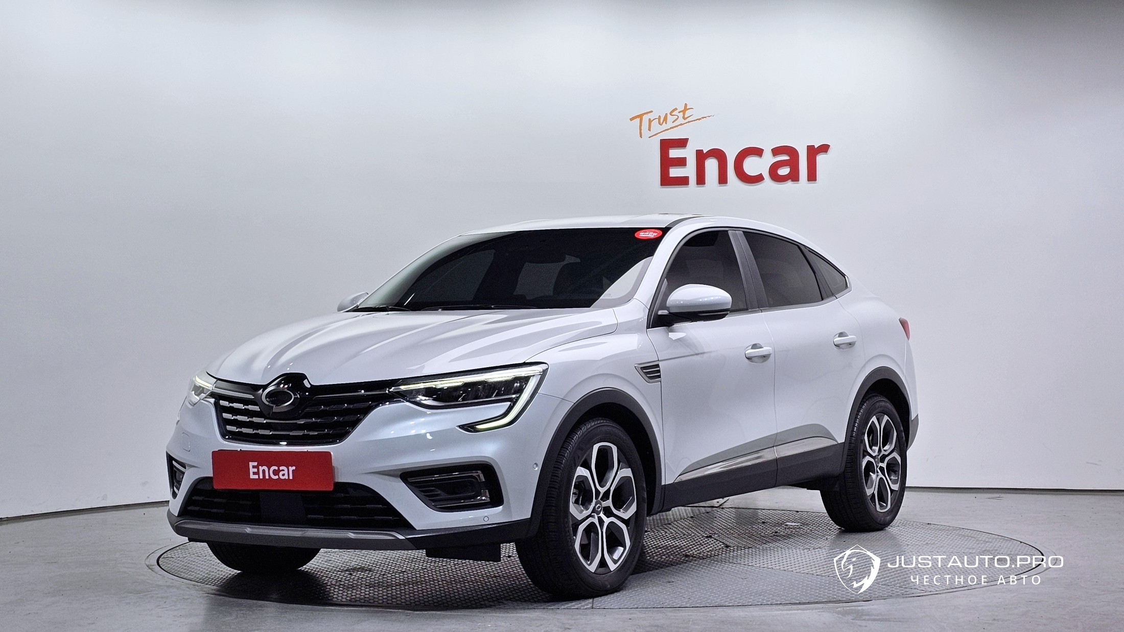 Автомобиль Renault-KoreaSamsung XM3