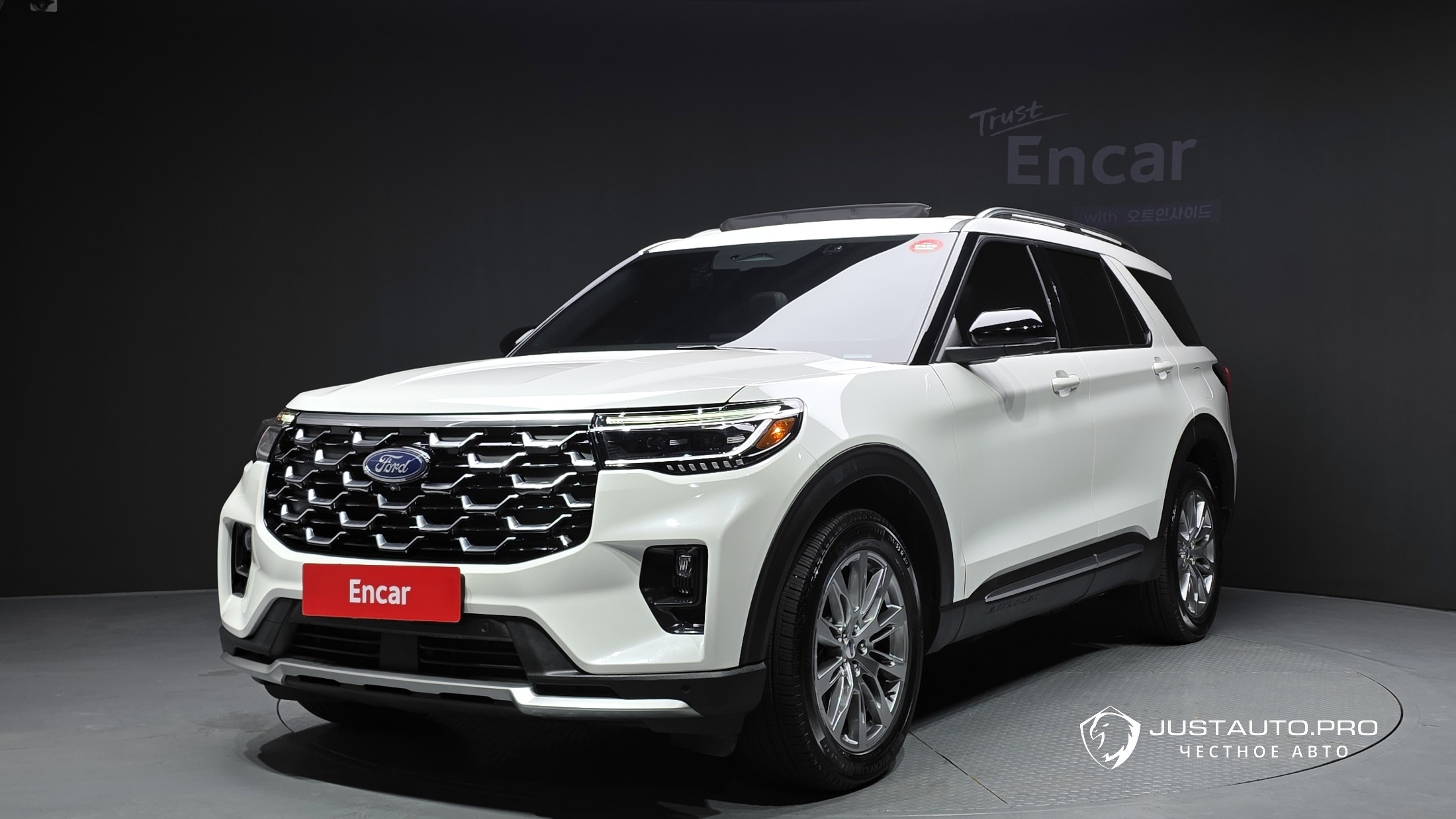 Автомобиль Ford Explorer