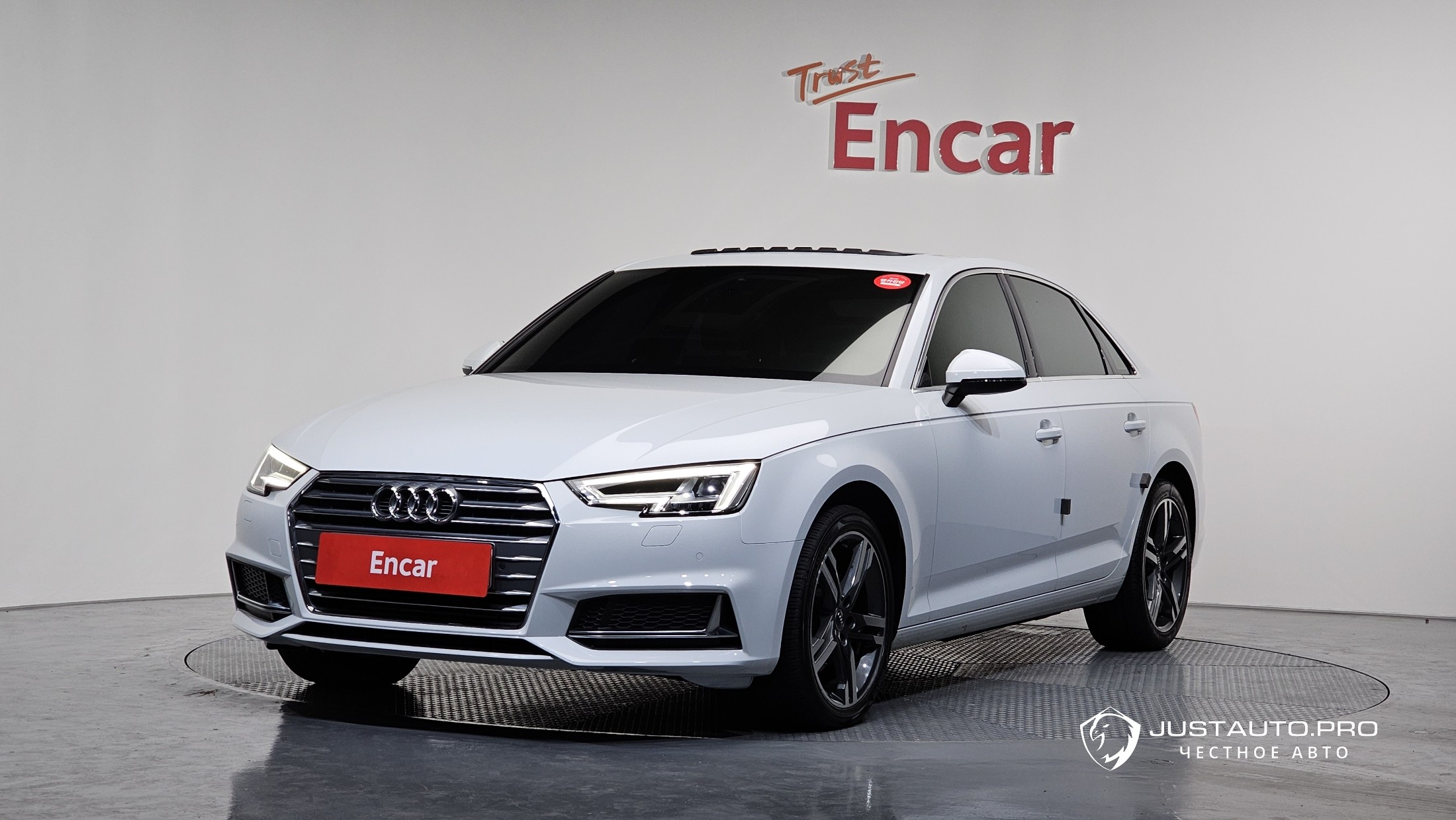 Автомобиль Audi A4