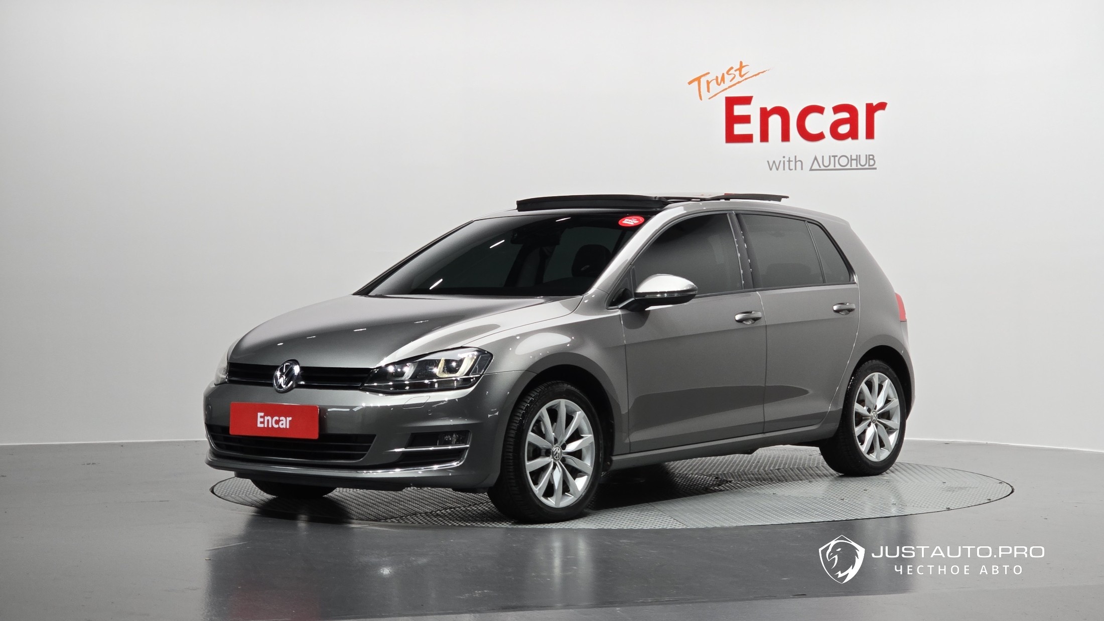 Автомобиль Volkswagen Golf