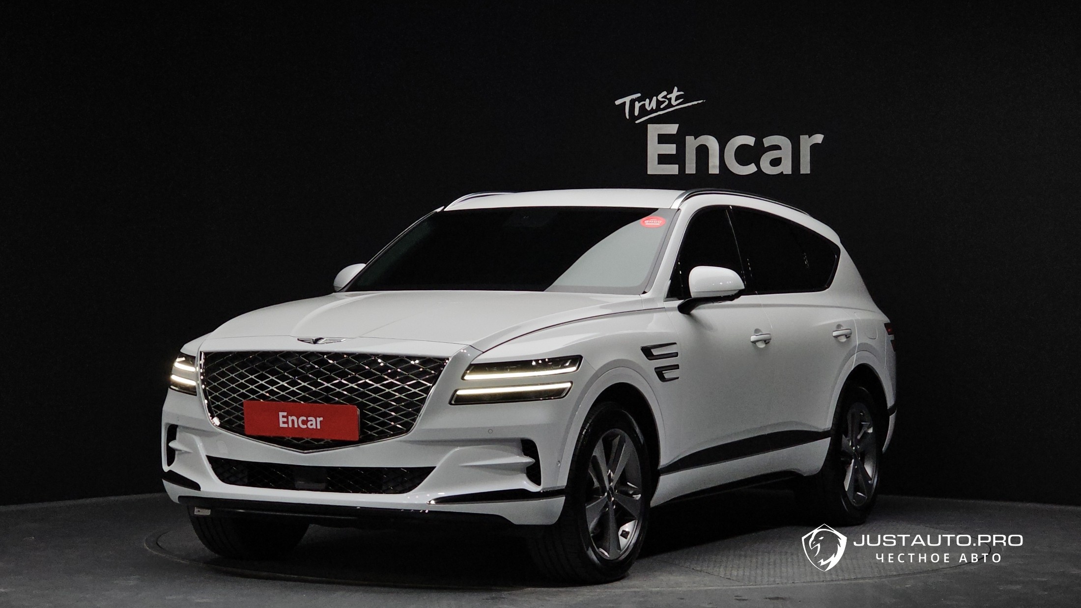 Автомобиль Genesis GV80