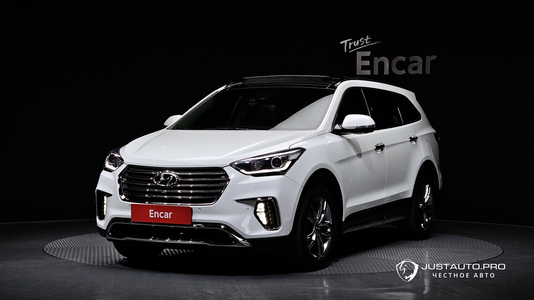 Автомобиль Hyundai Maxcruz