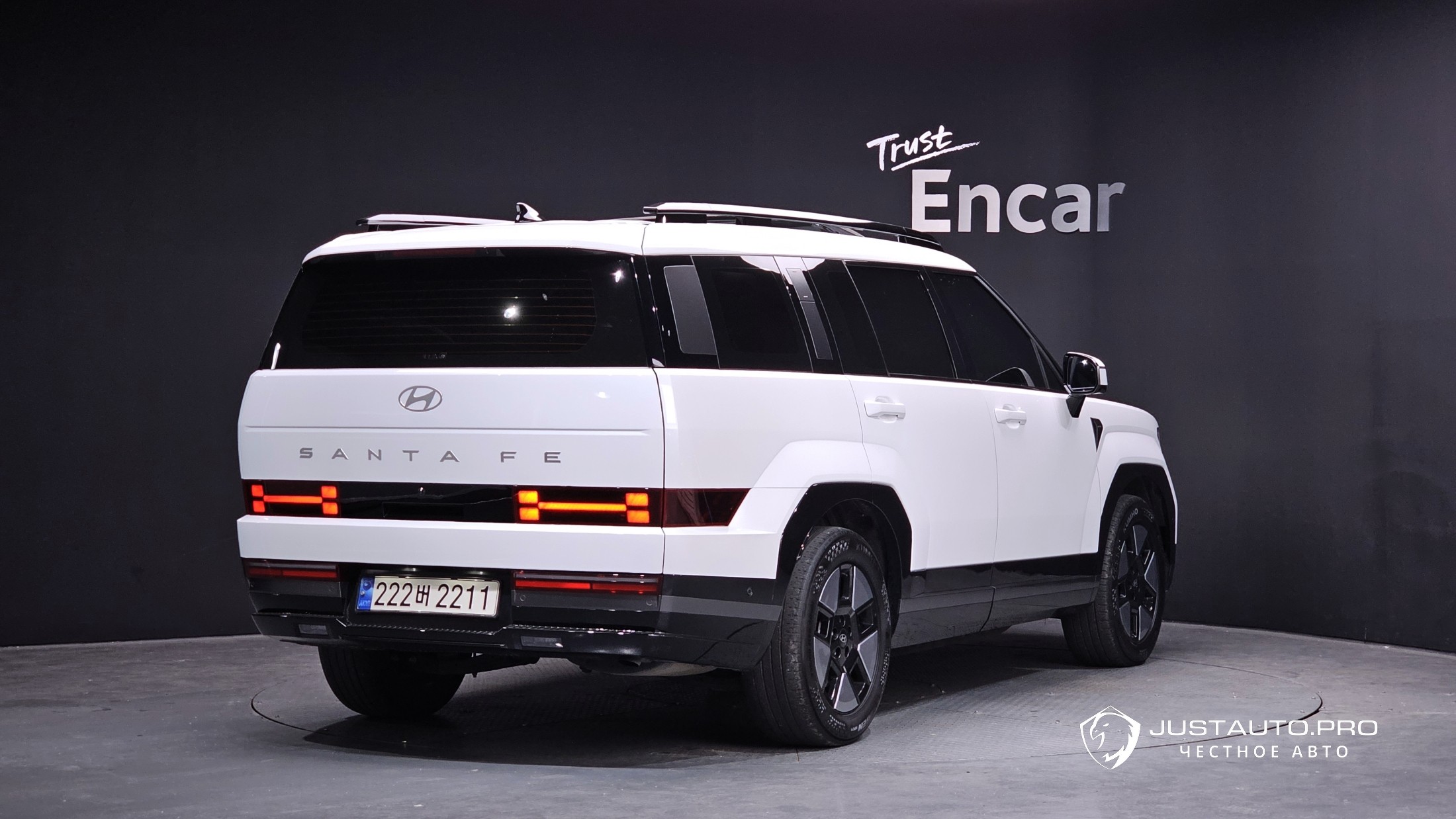 Автомобиль Hyundai Santafe