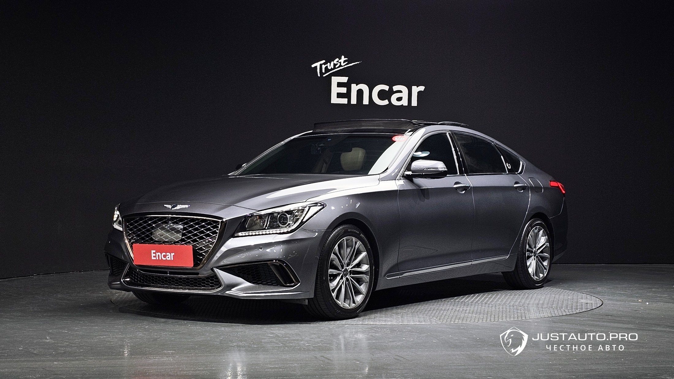 Автомобиль Hyundai Genesis