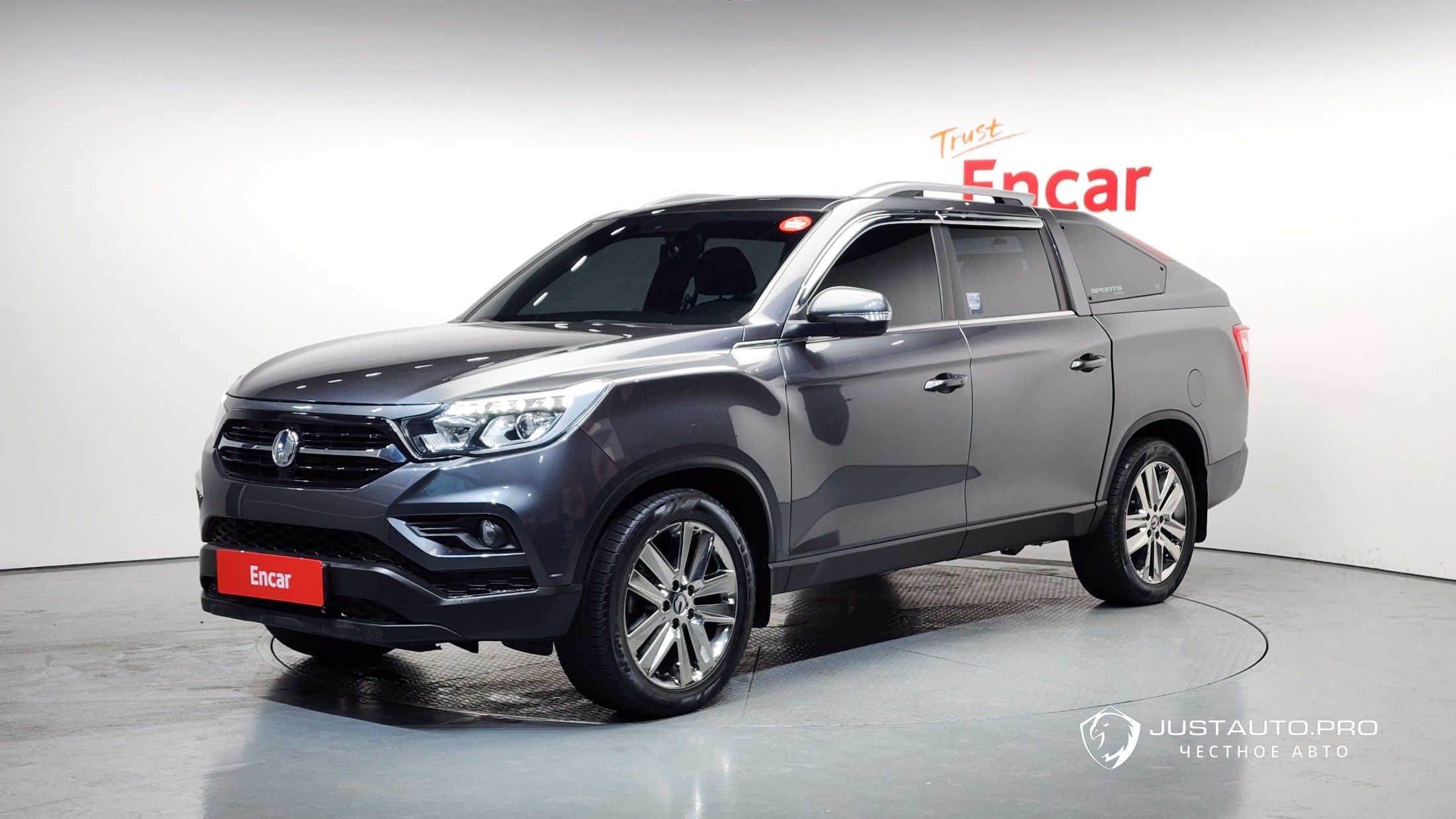 Автомобиль KG_Mobility_Ssangyong Rexton