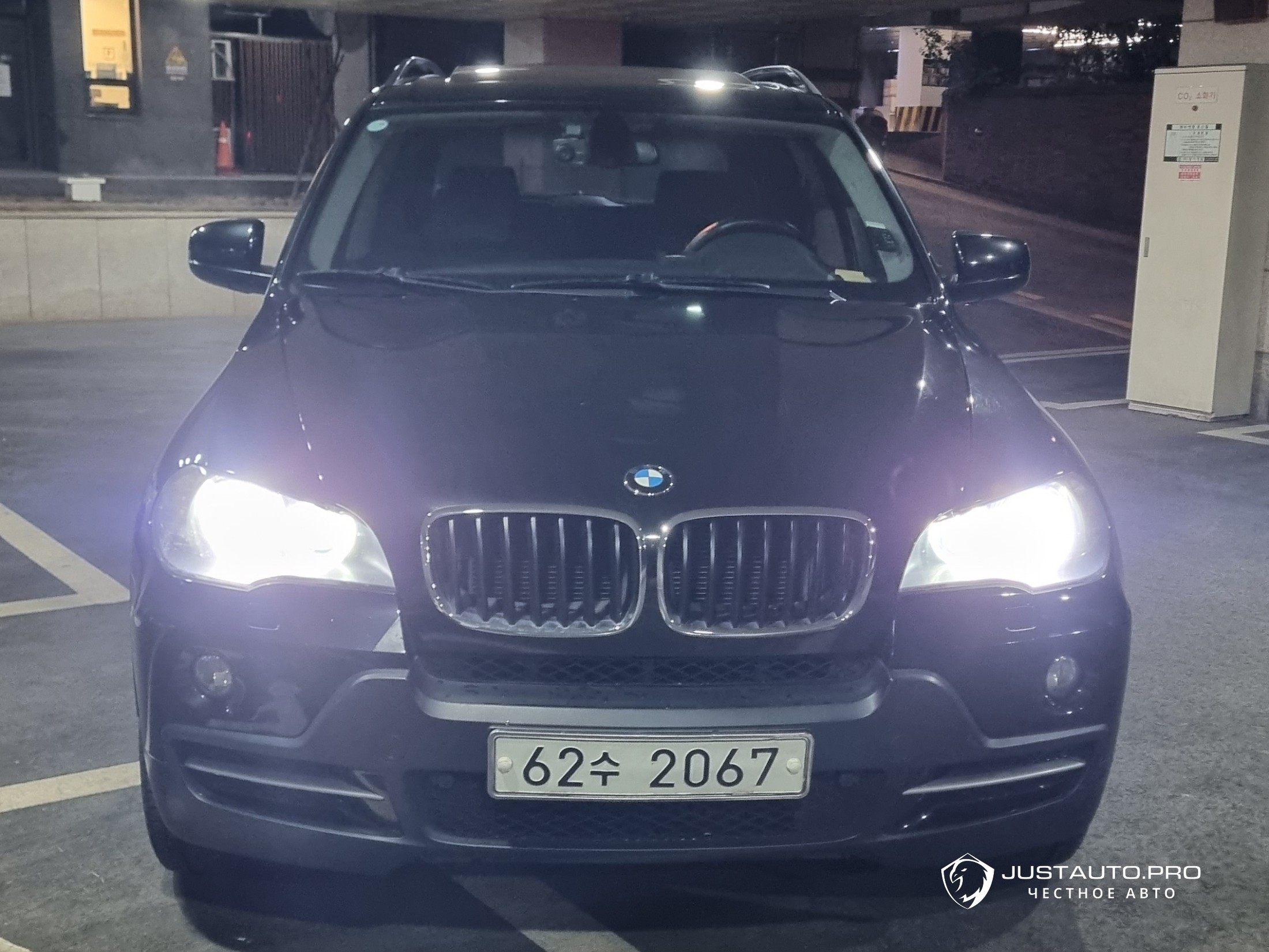 Автомобиль BMW X5