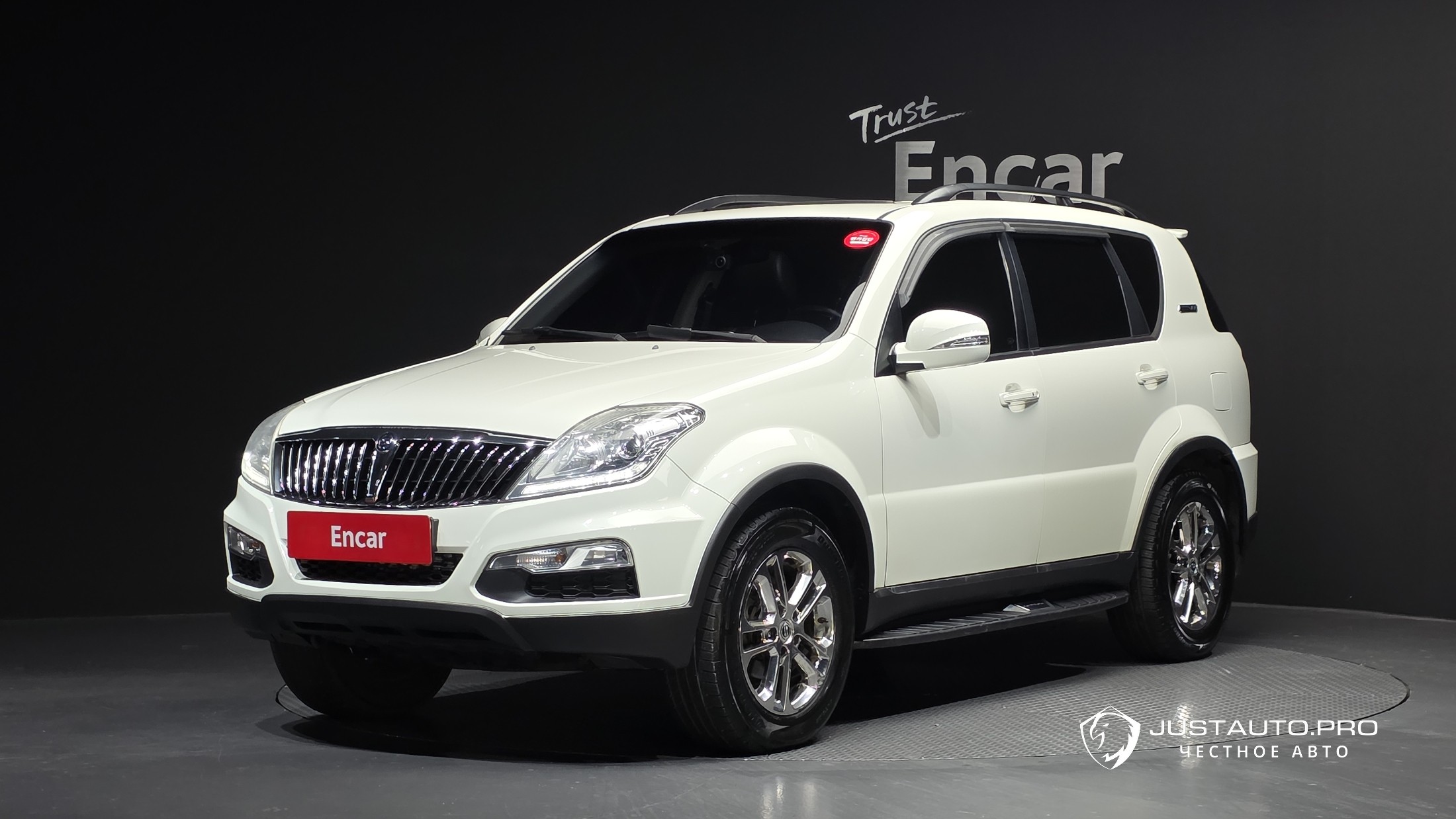 Автомобиль KG_Mobility_Ssangyong Rexton