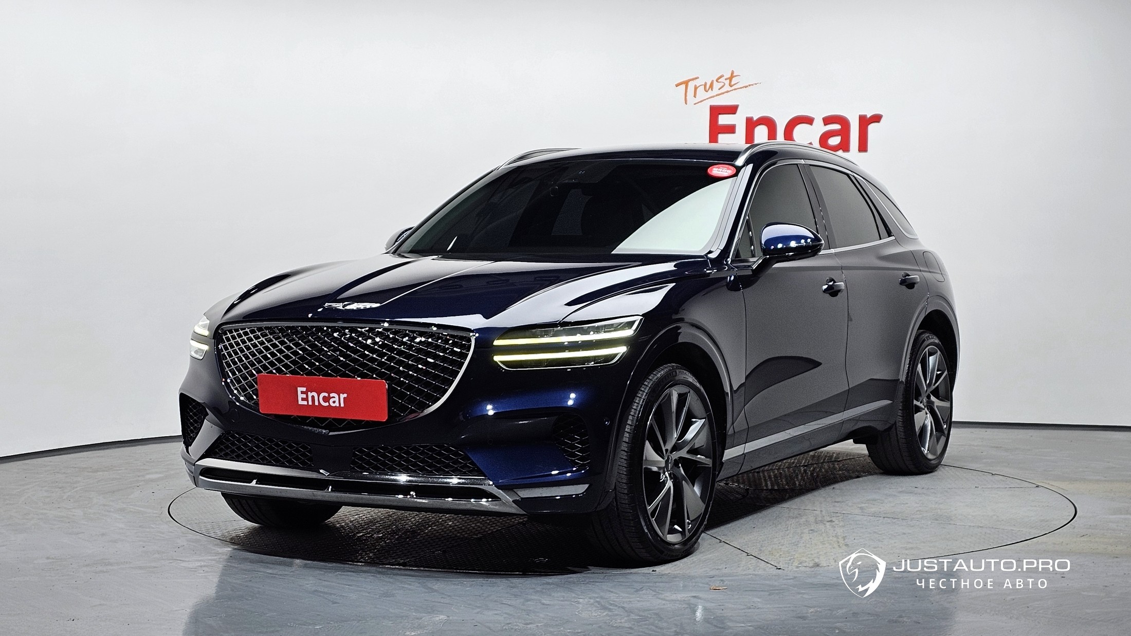 Автомобиль Genesis GV70