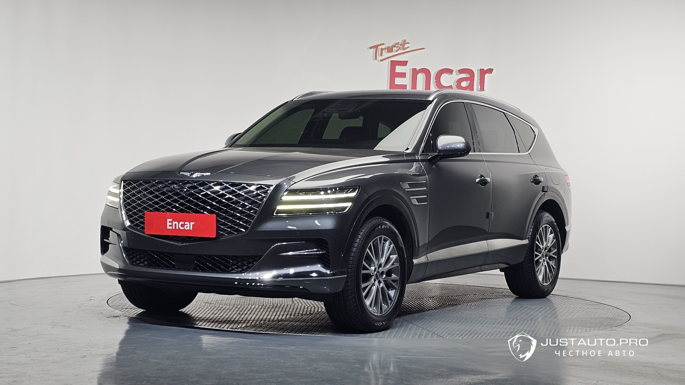 Автомобиль Genesis GV80