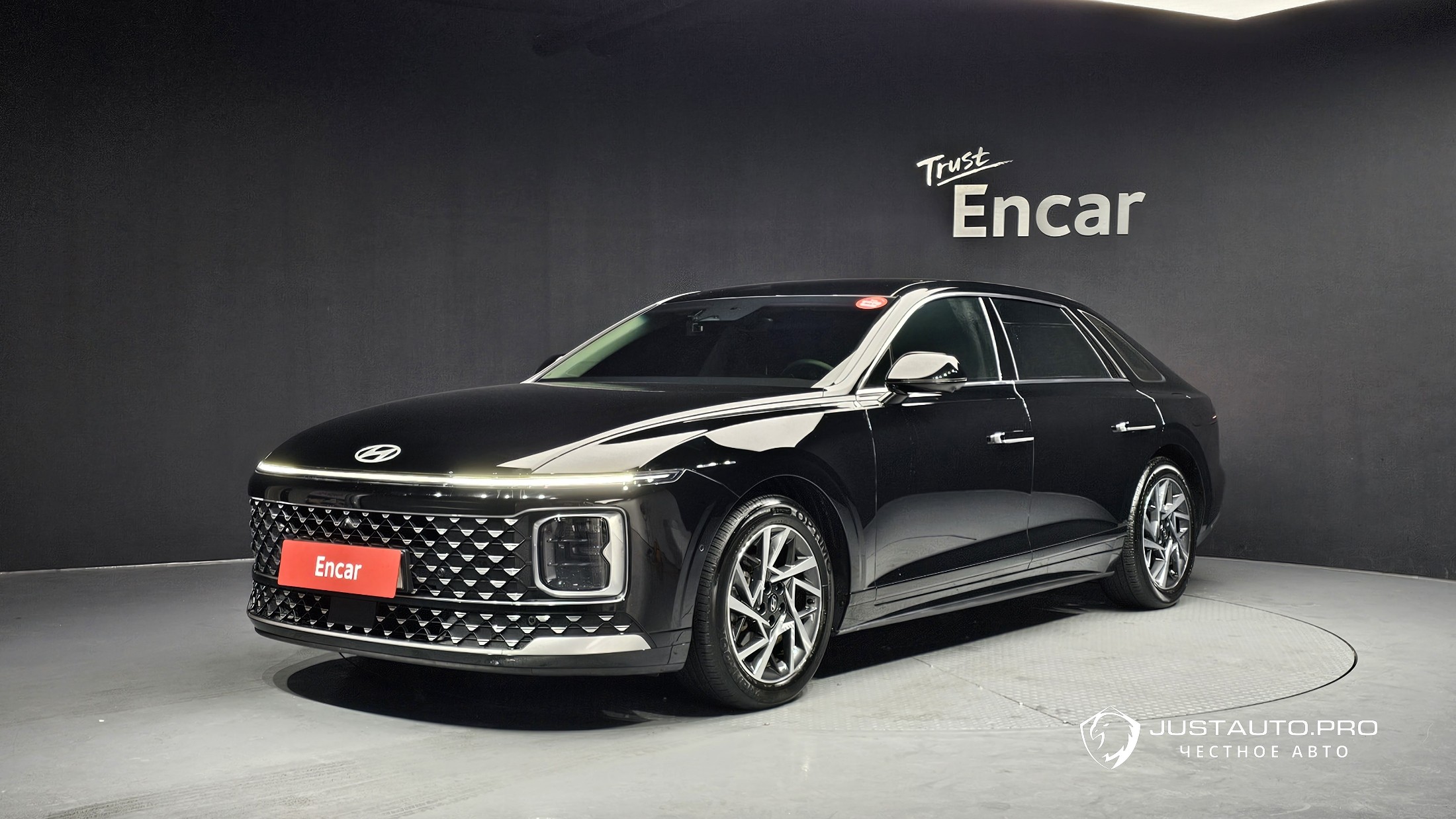 Автомобиль Hyundai Grandeur