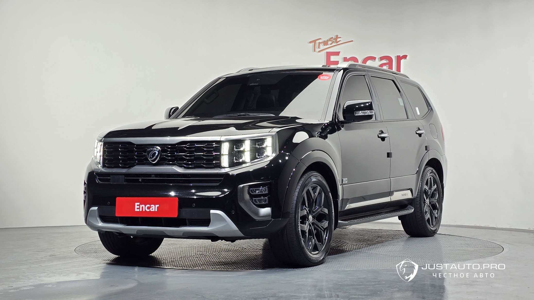 Автомобиль Kia Mohave