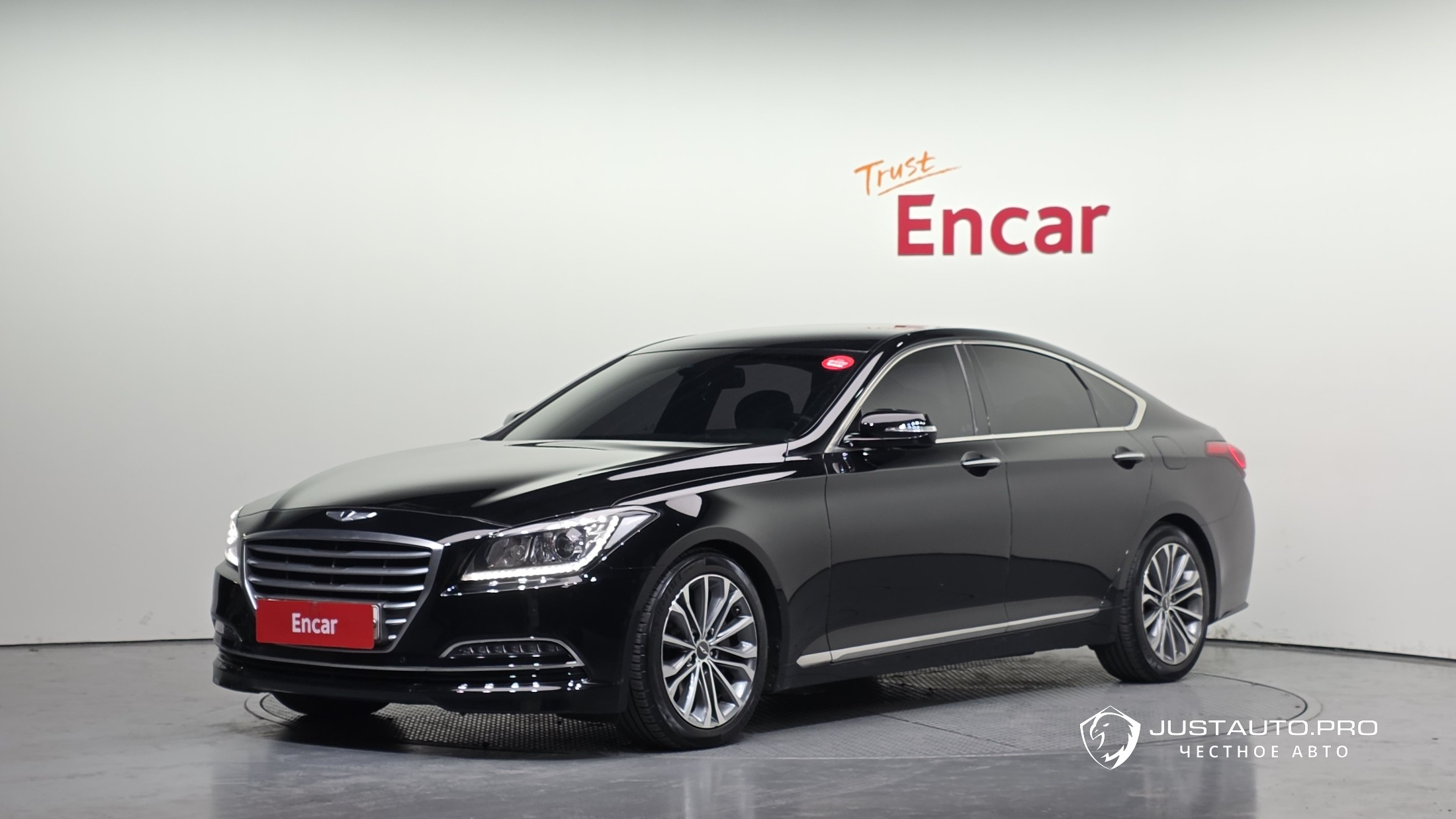 Автомобиль Hyundai Genesis