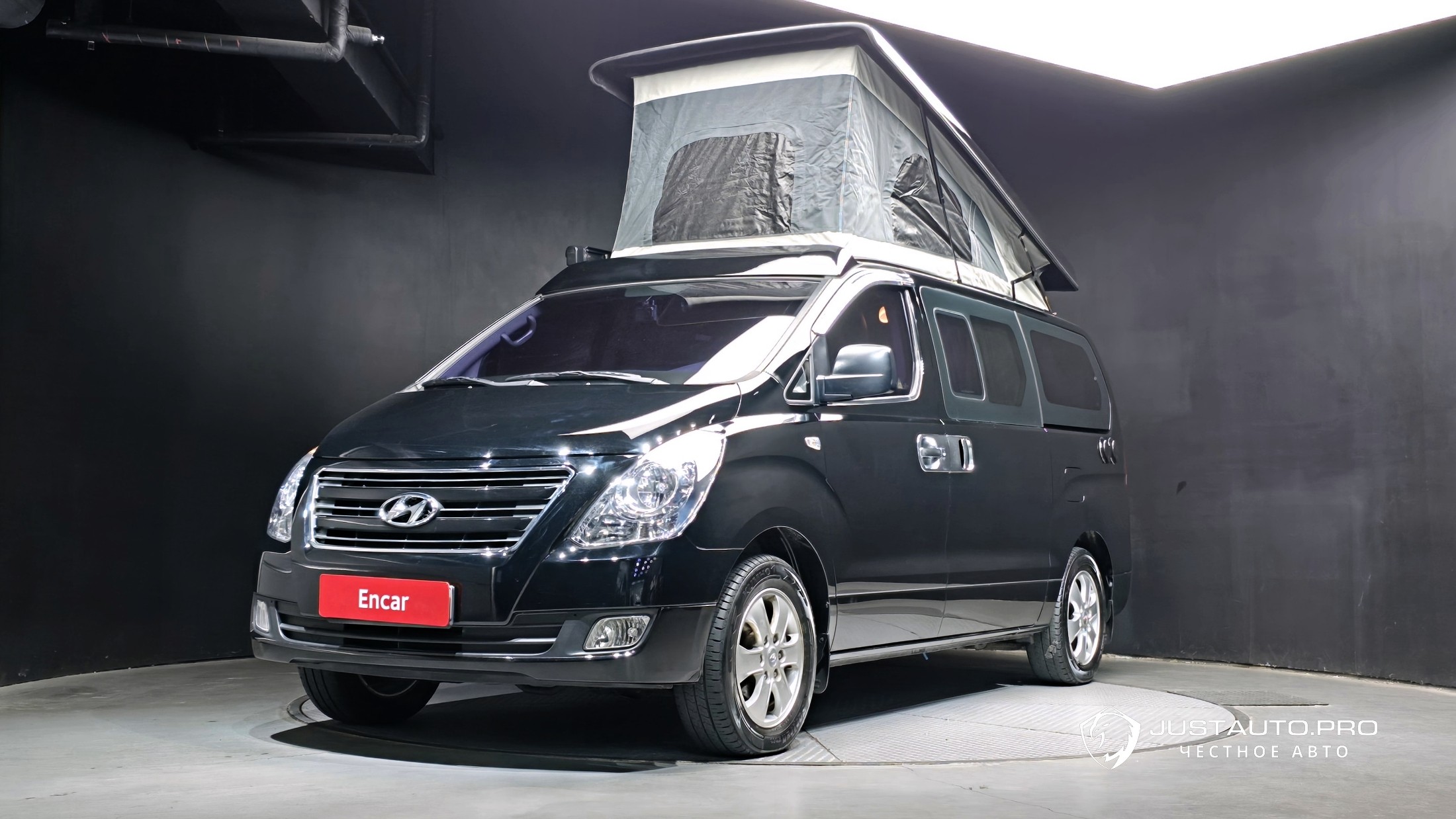 Автомобиль Hyundai Starex