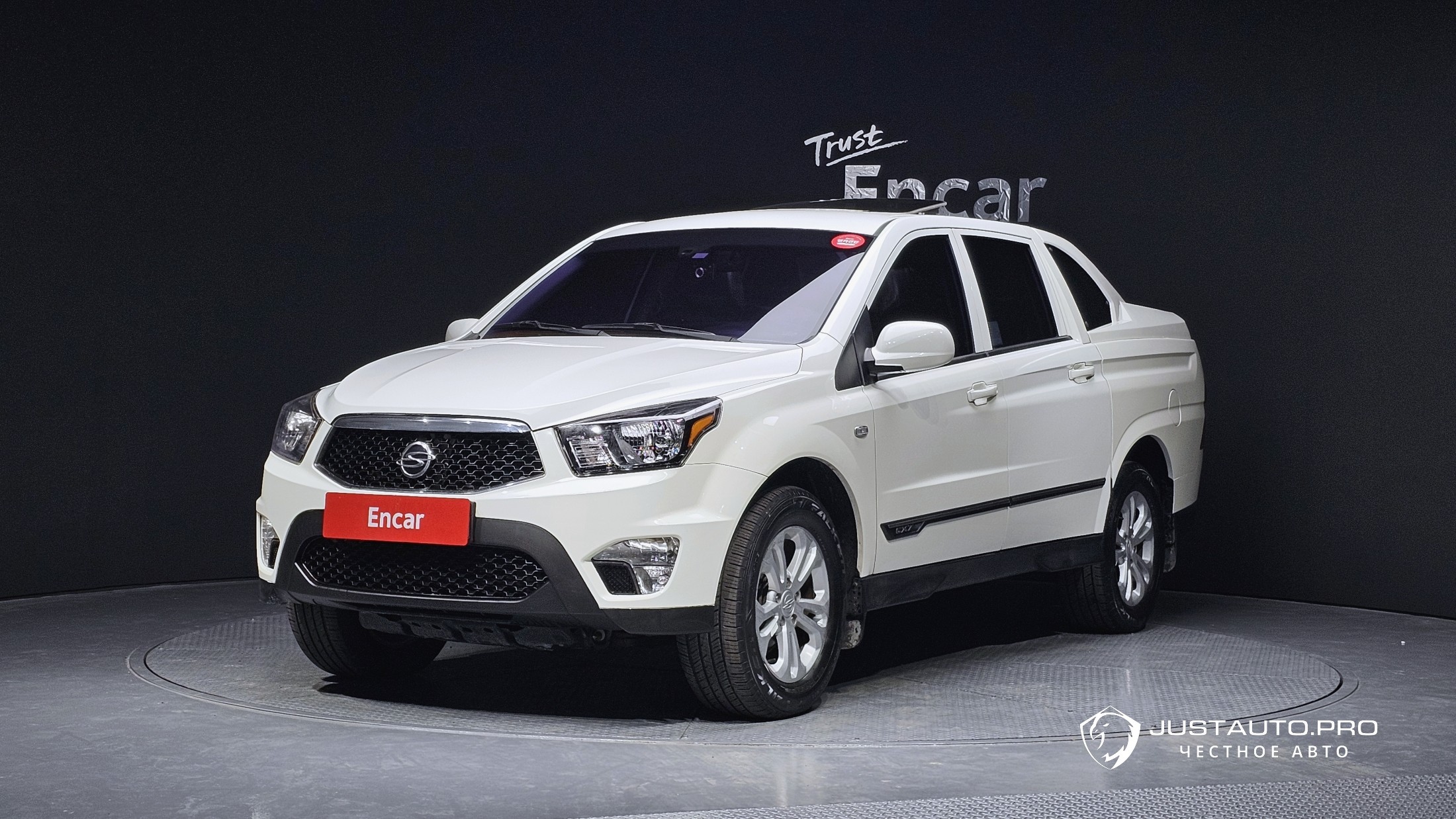 Автомобиль KG_Mobility_Ssangyong KORANDO