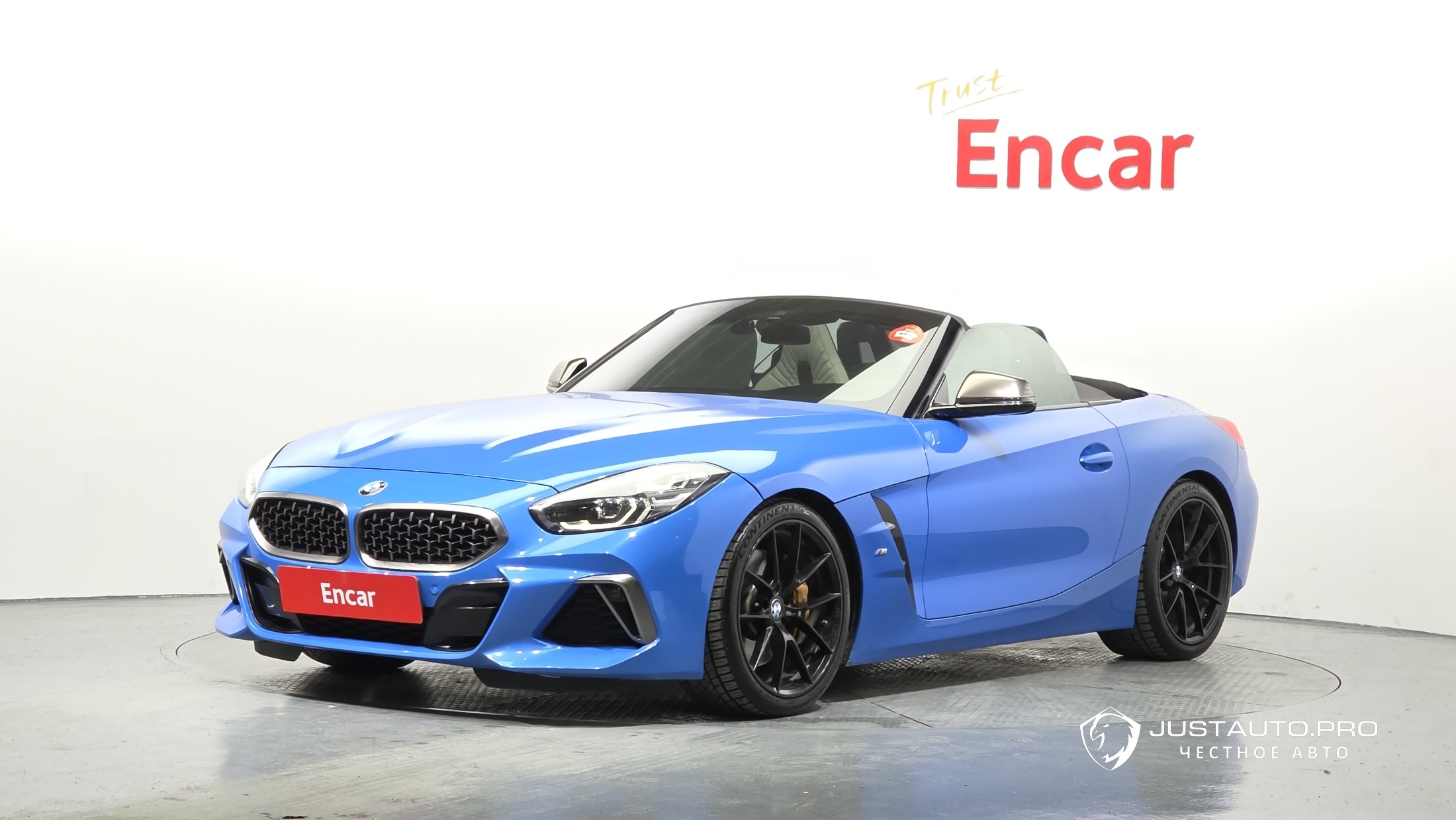 Автомобиль BMW Z4