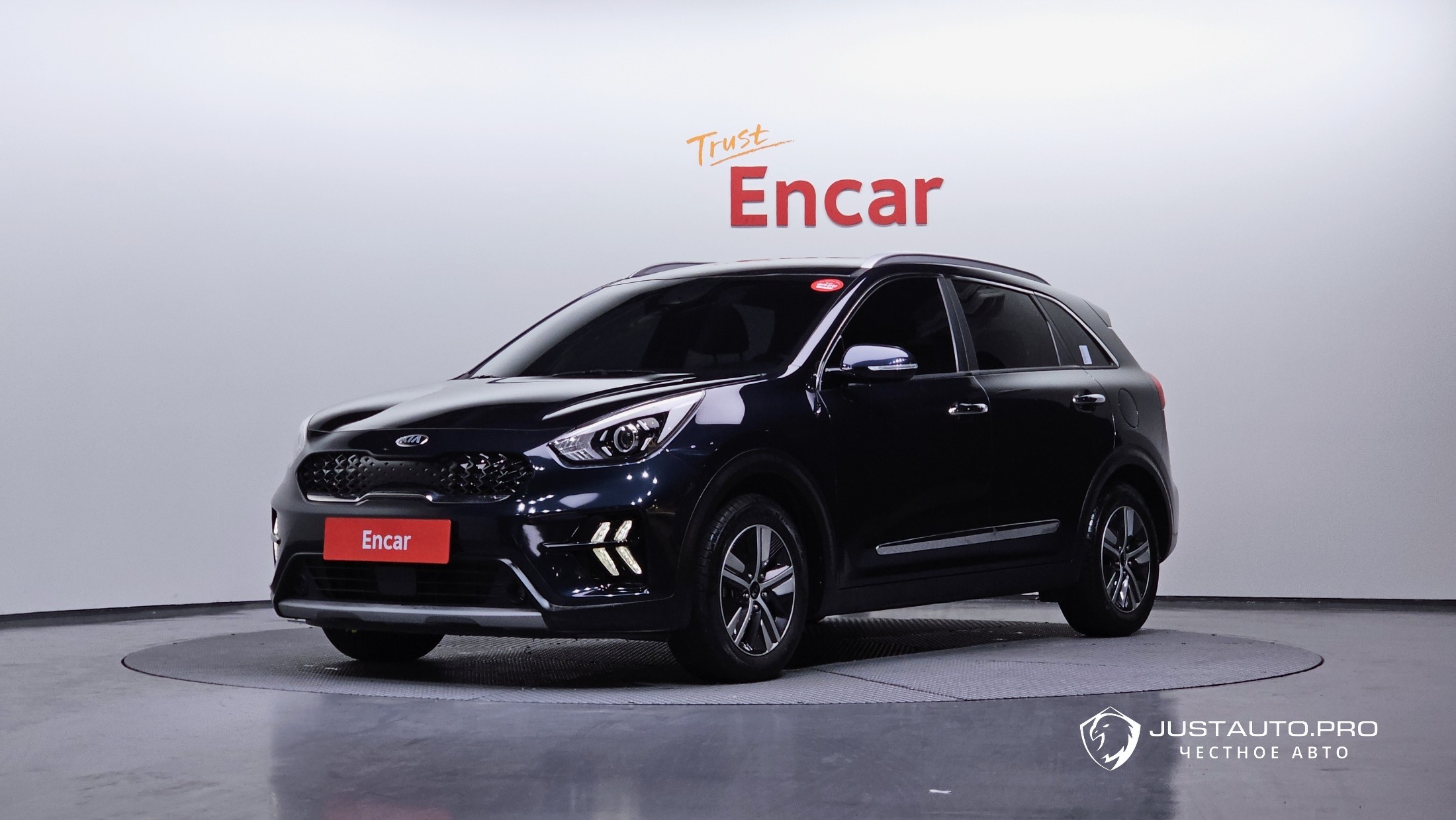 Автомобиль Kia Niro