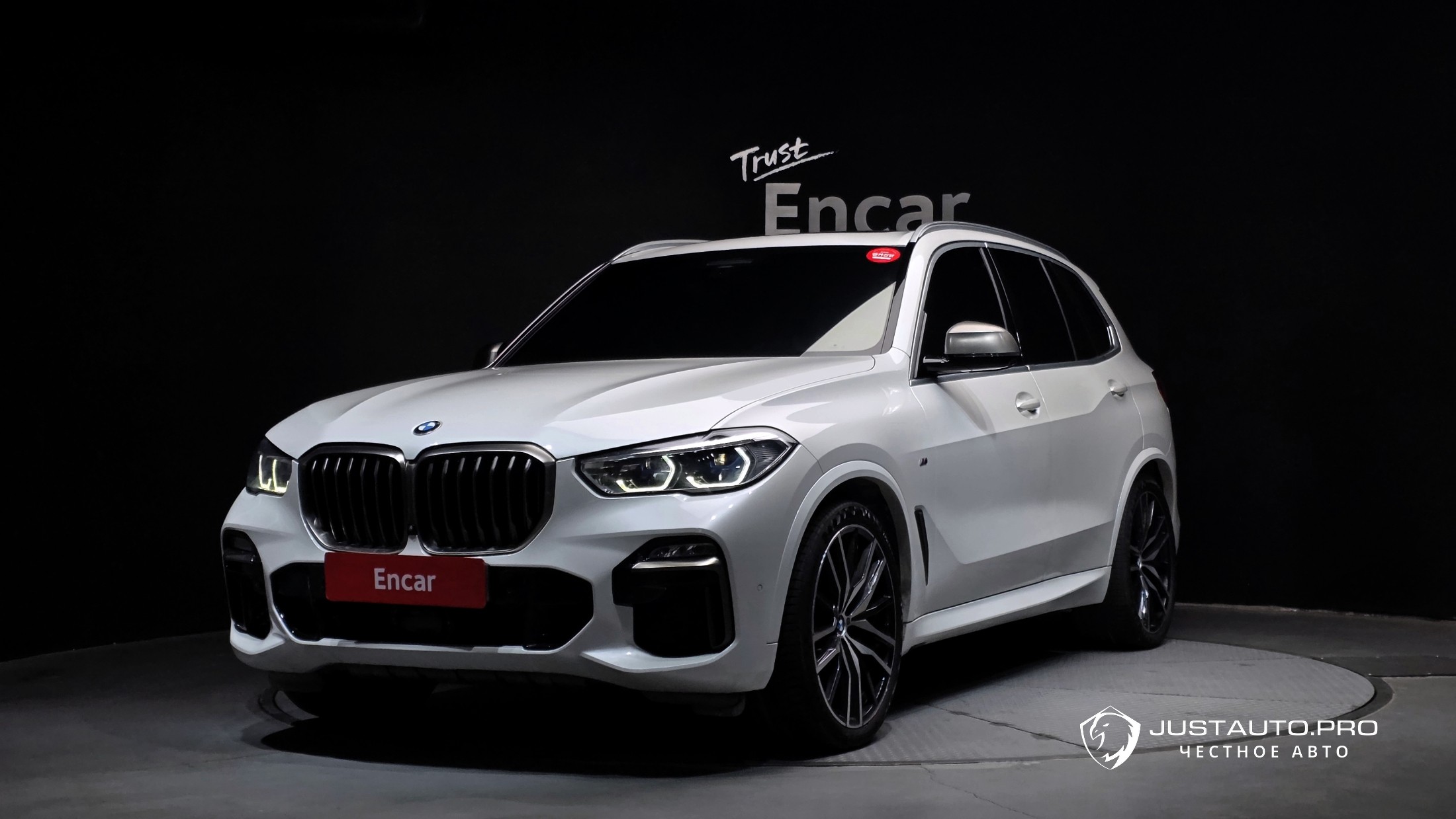 Автомобиль BMW X5