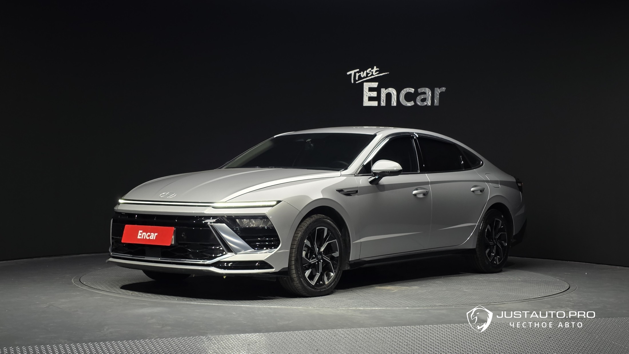 Автомобиль Hyundai Sonata