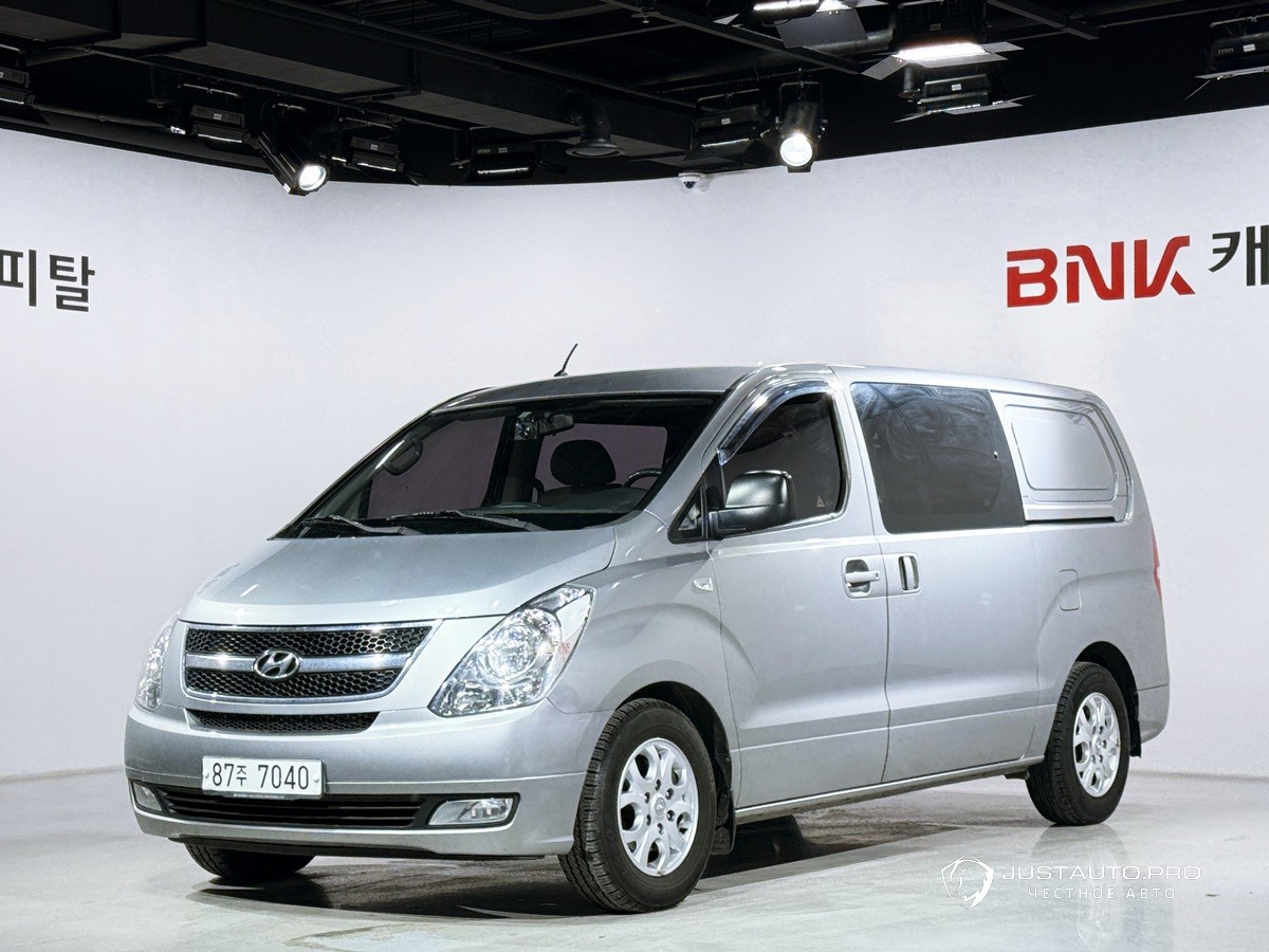 Автомобиль Hyundai Starex